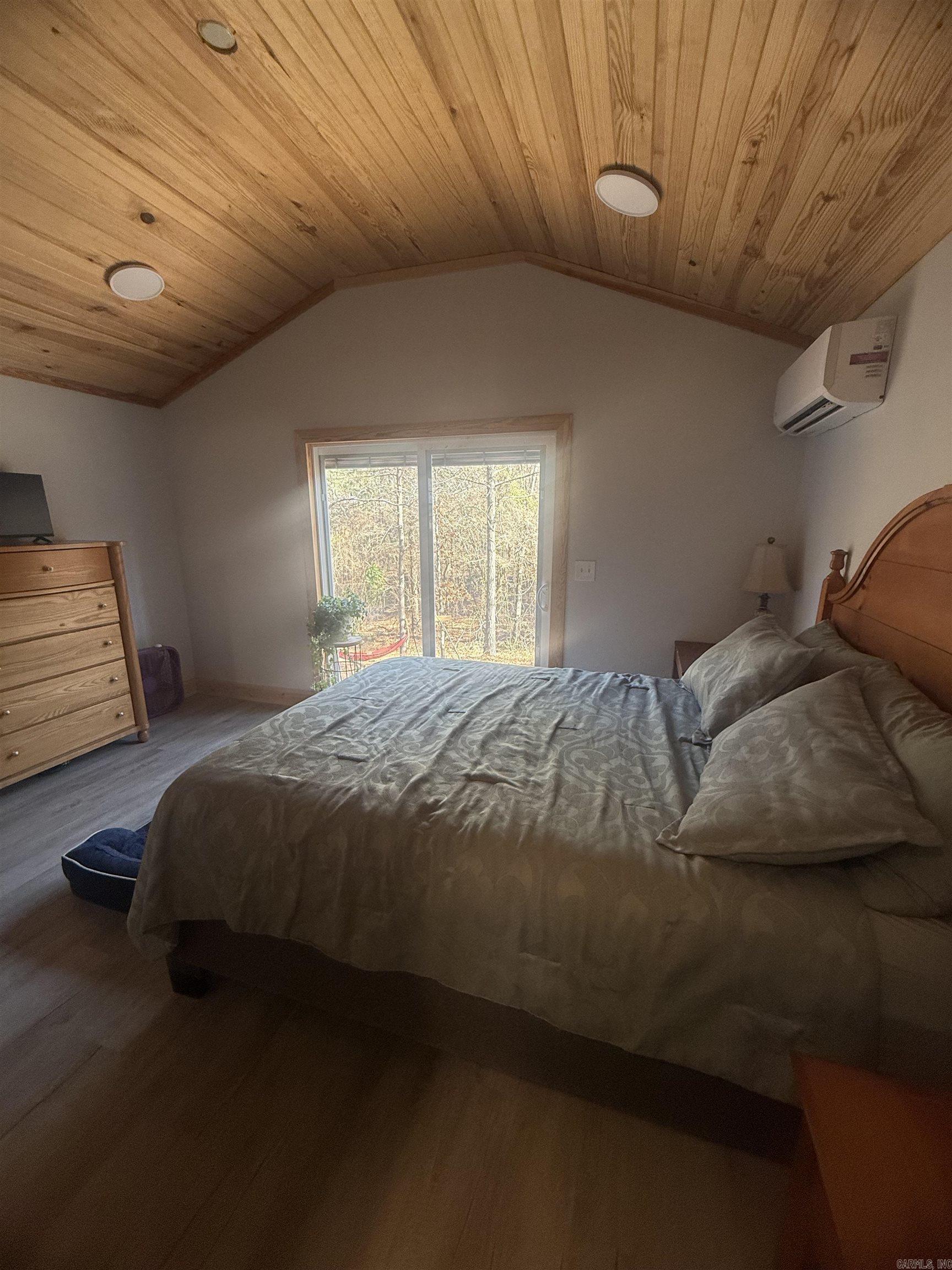 701 Peach  Bismarck, AR