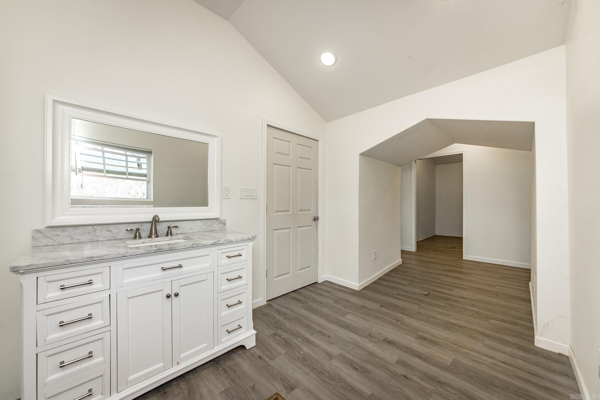 701 Peach Drive Bismarck, AR 71929