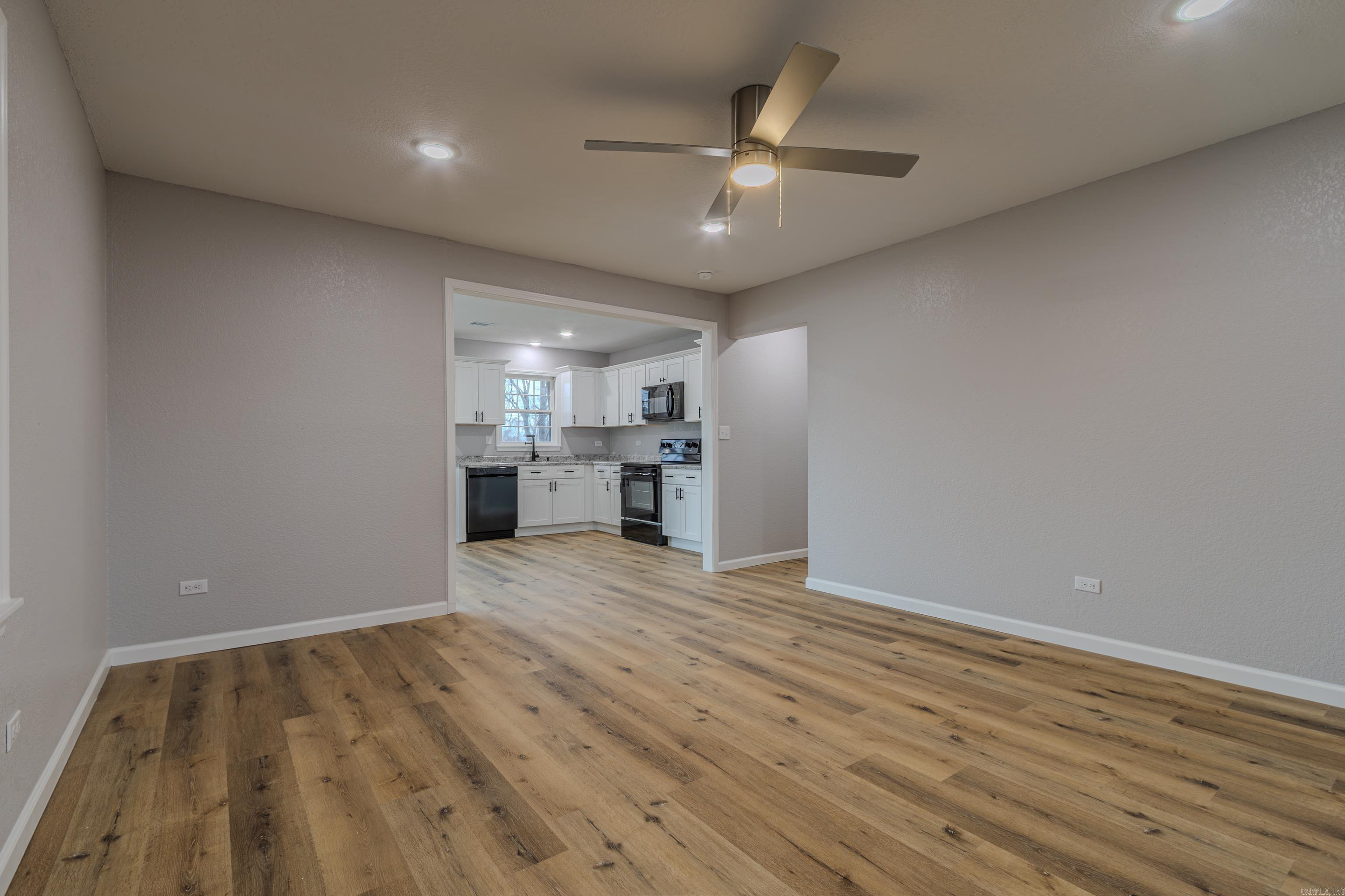 413 CINDY Street Paragould, AR 72450