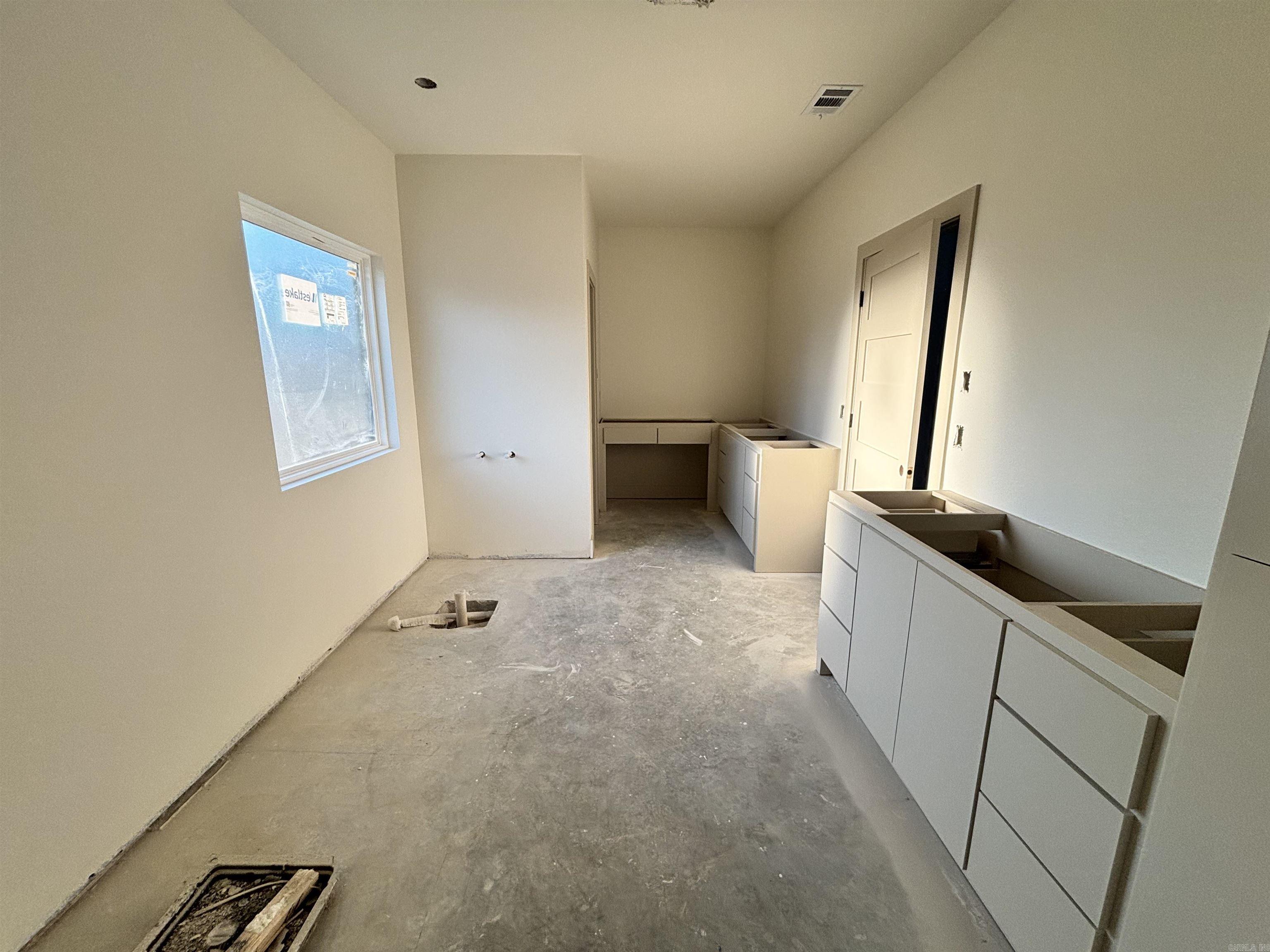 24 Albion Court Cabot, AR 72023