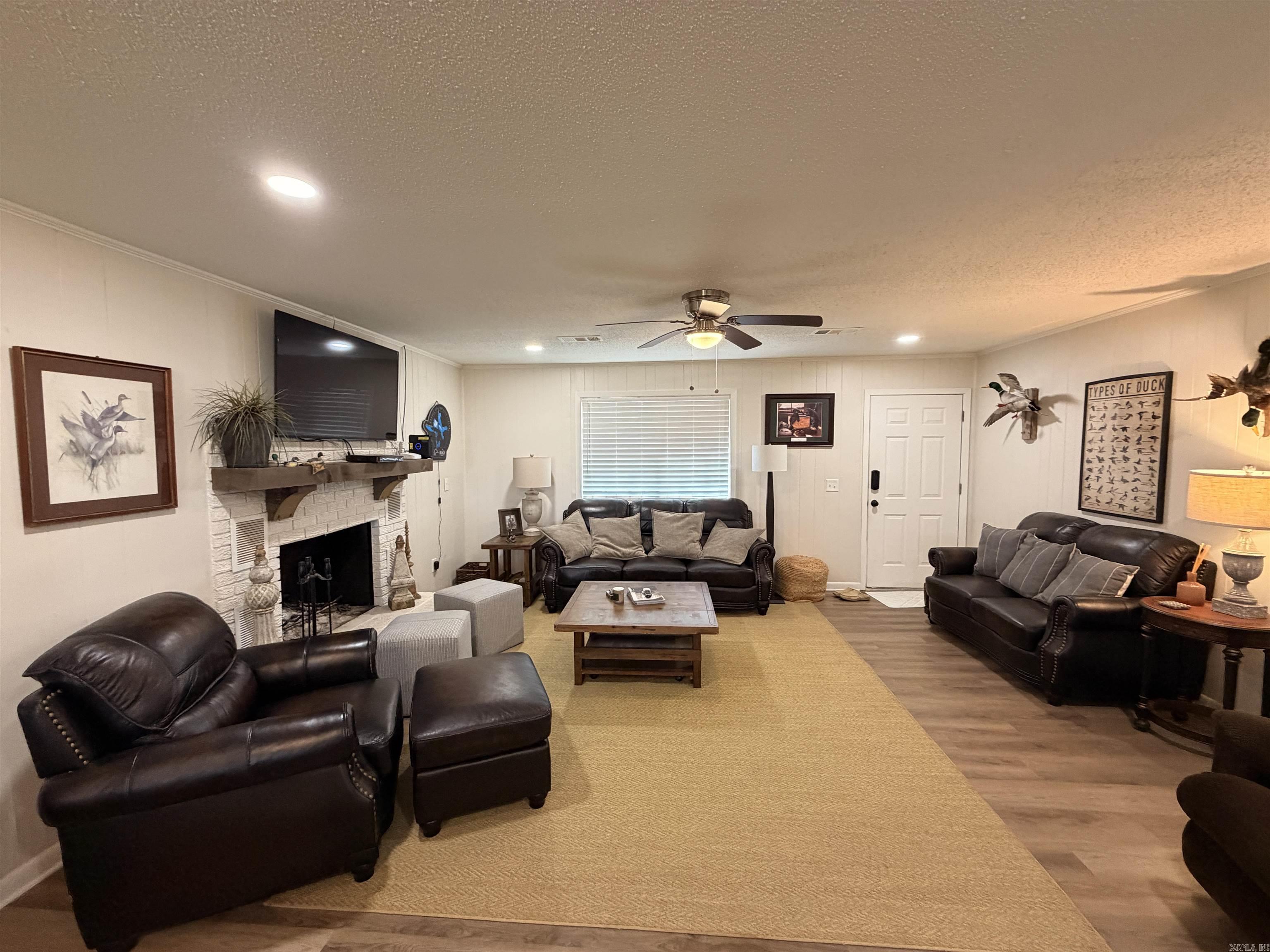 18260 145  McCrory, AR