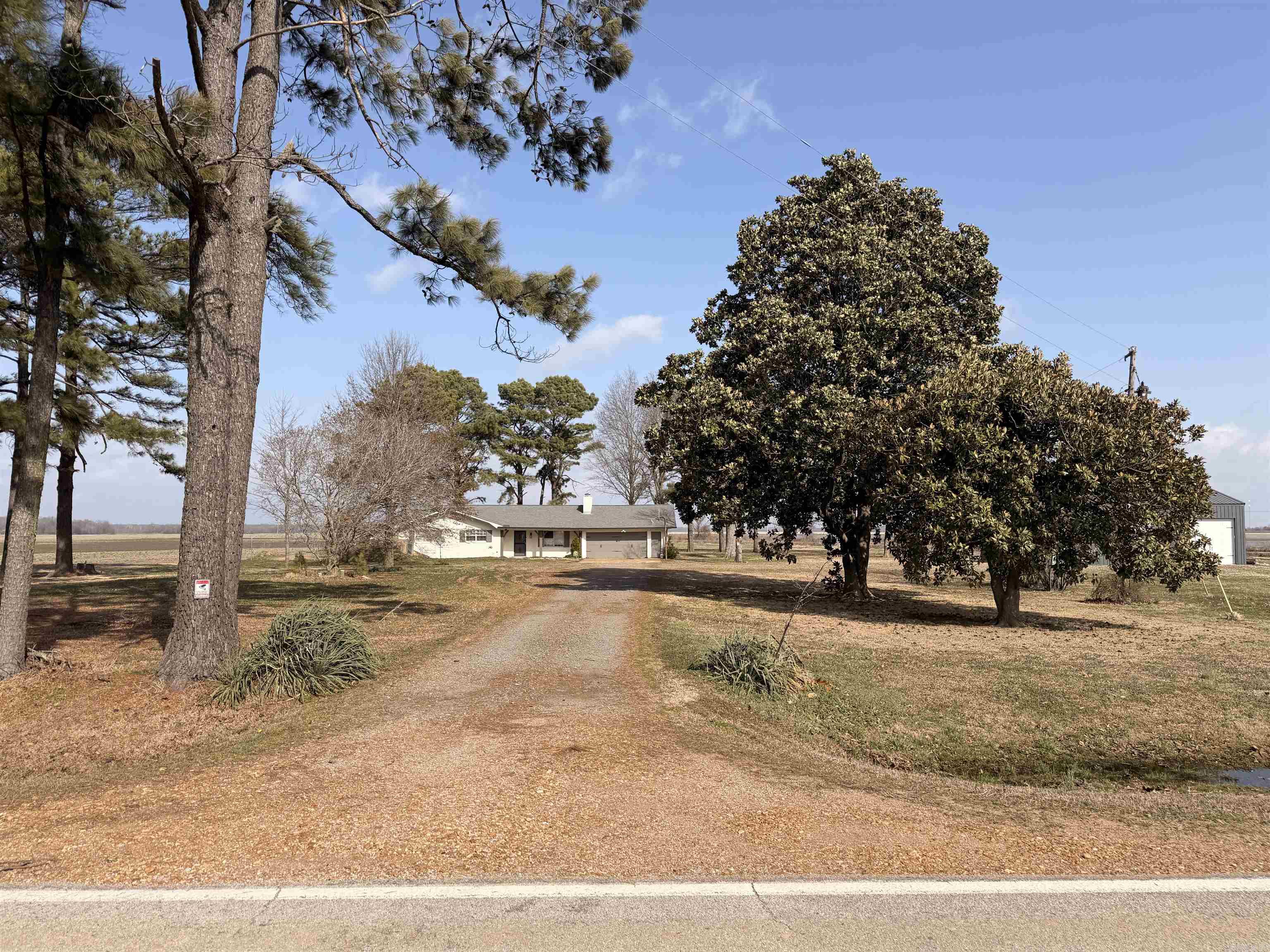 18260 145  McCrory, AR