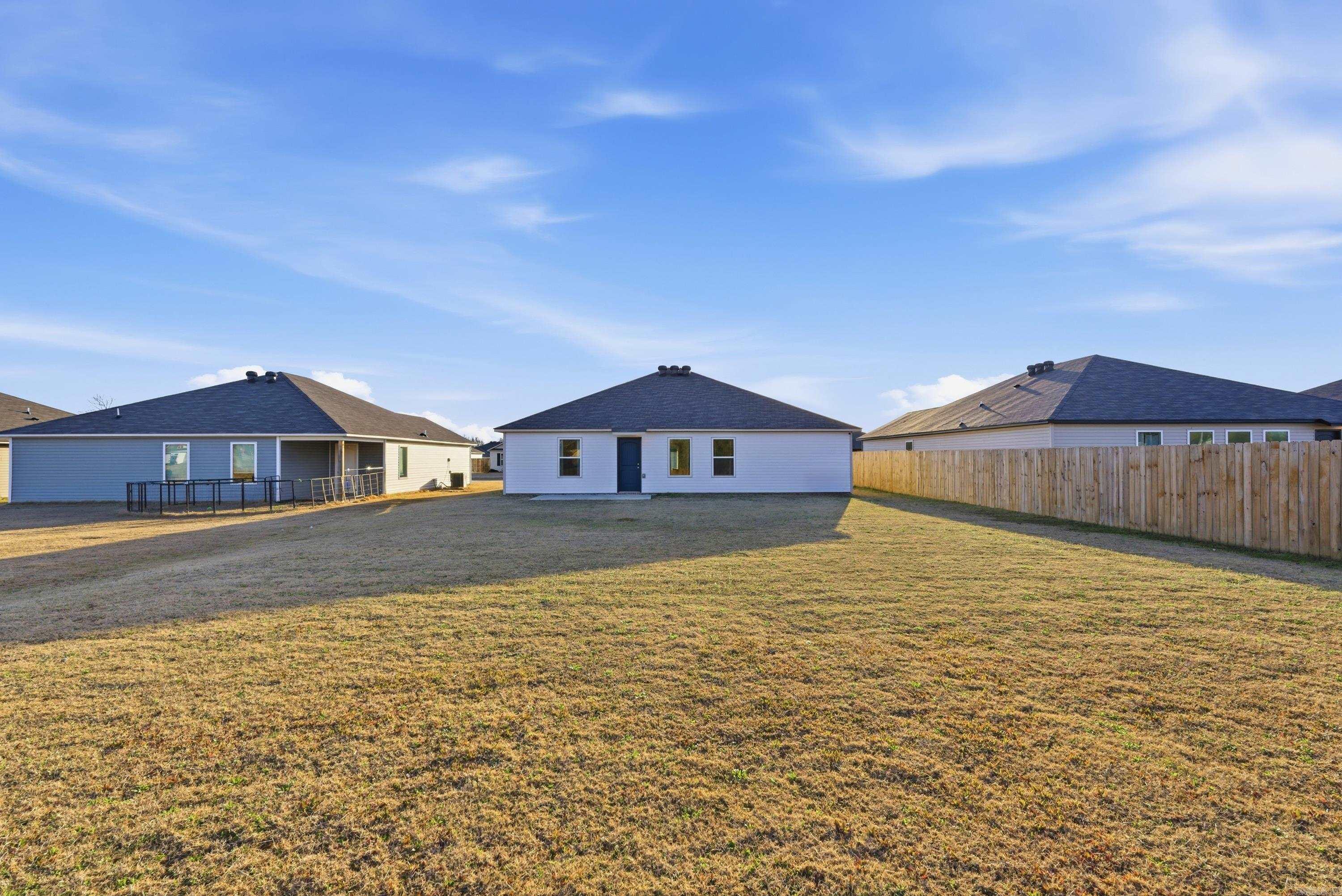 29 Farmhouse  Vilonia, AR