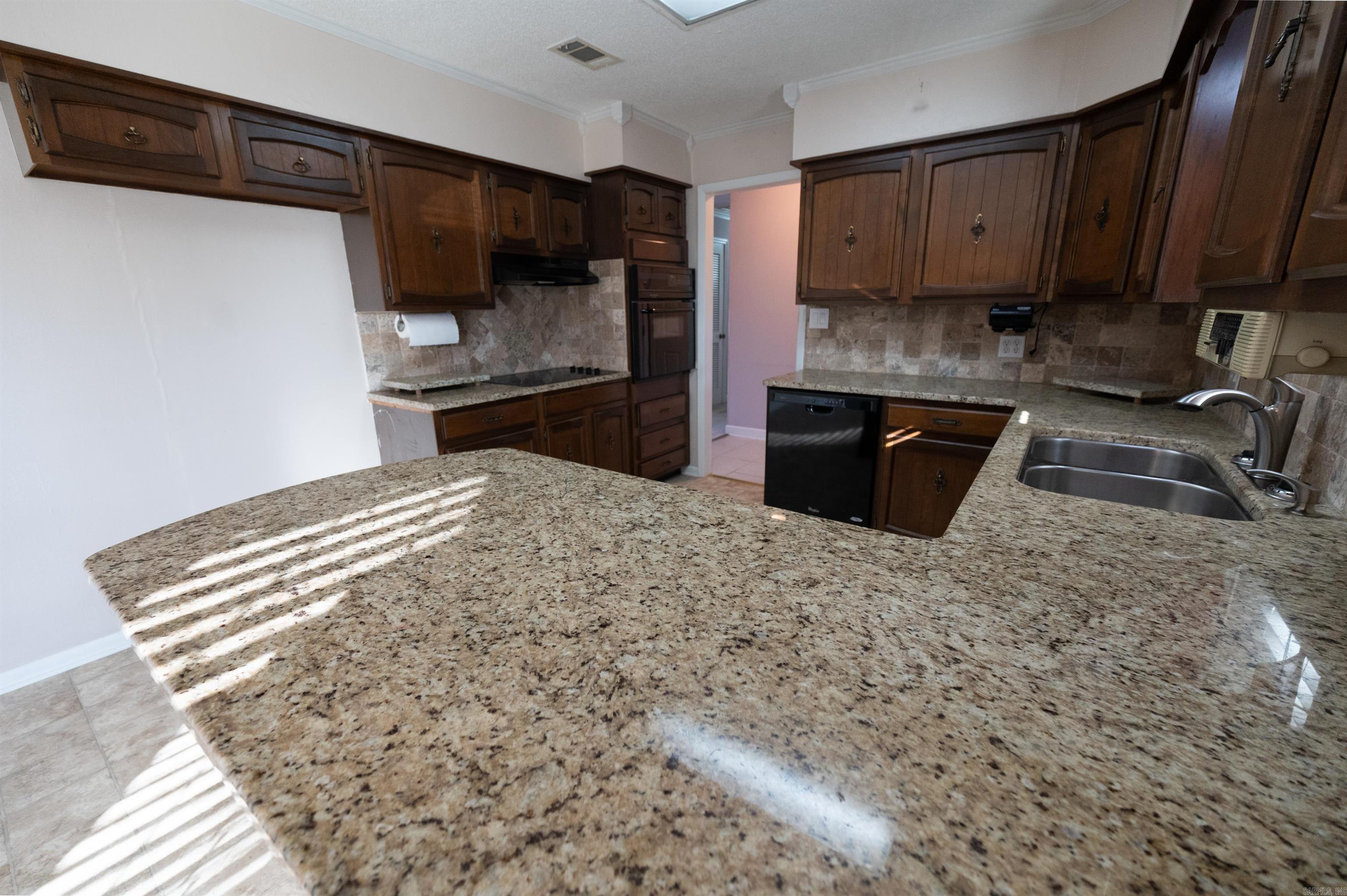 4600 Hilldale  Alexander, AR