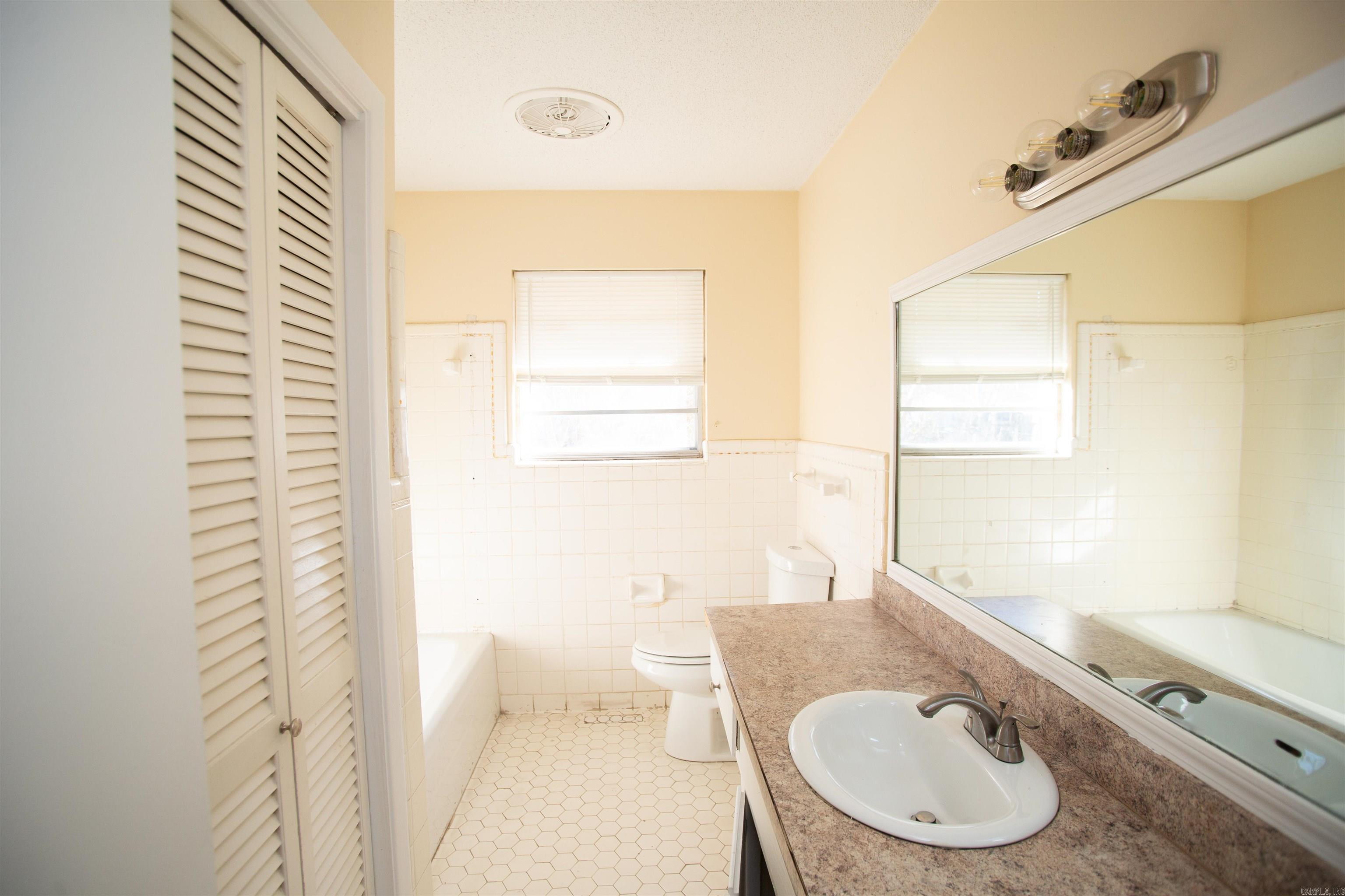 5601 Bliss Cir  Little Rock, AR