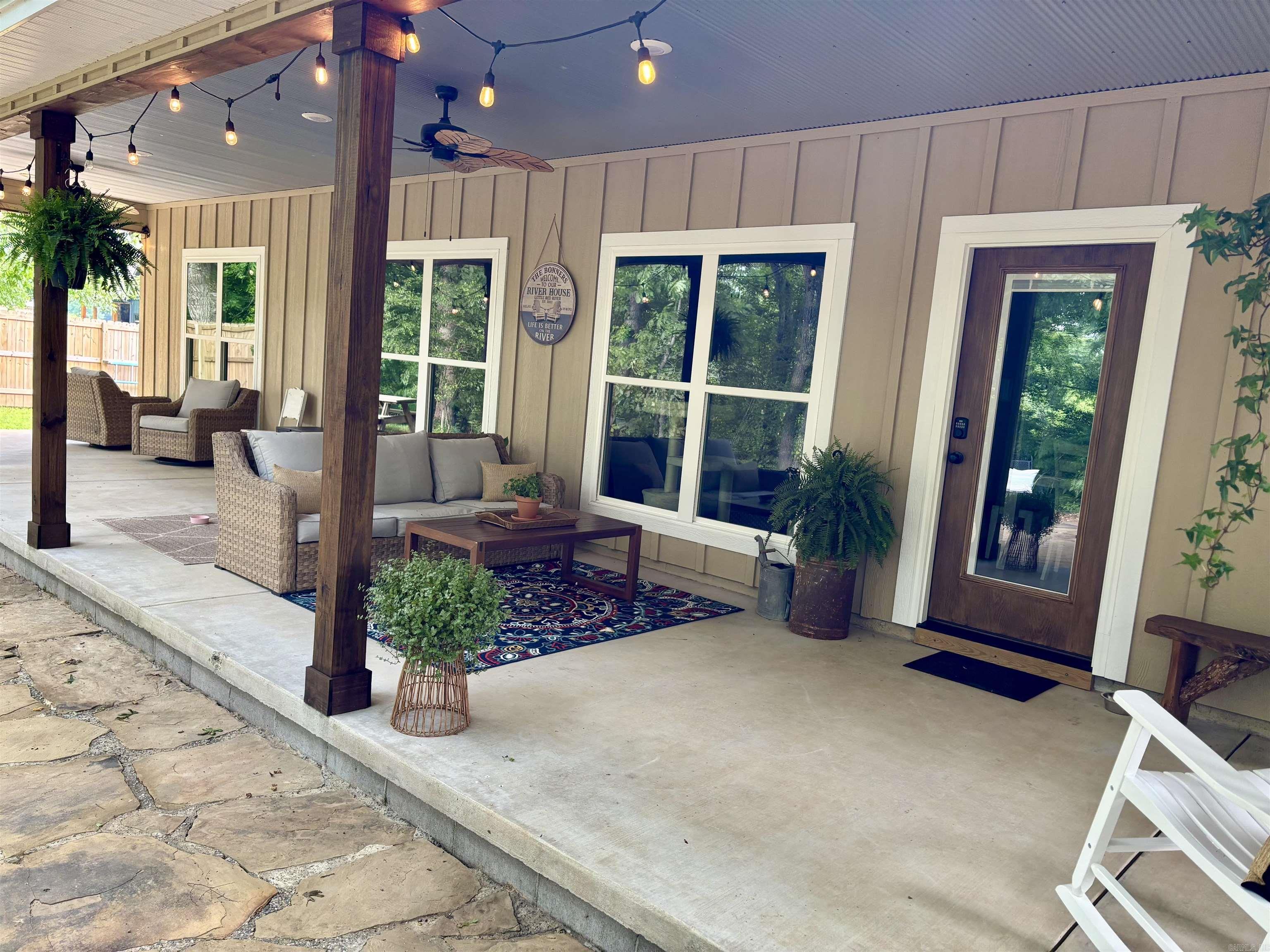 107 River Place Drive Pangburn, AR 72121-9613