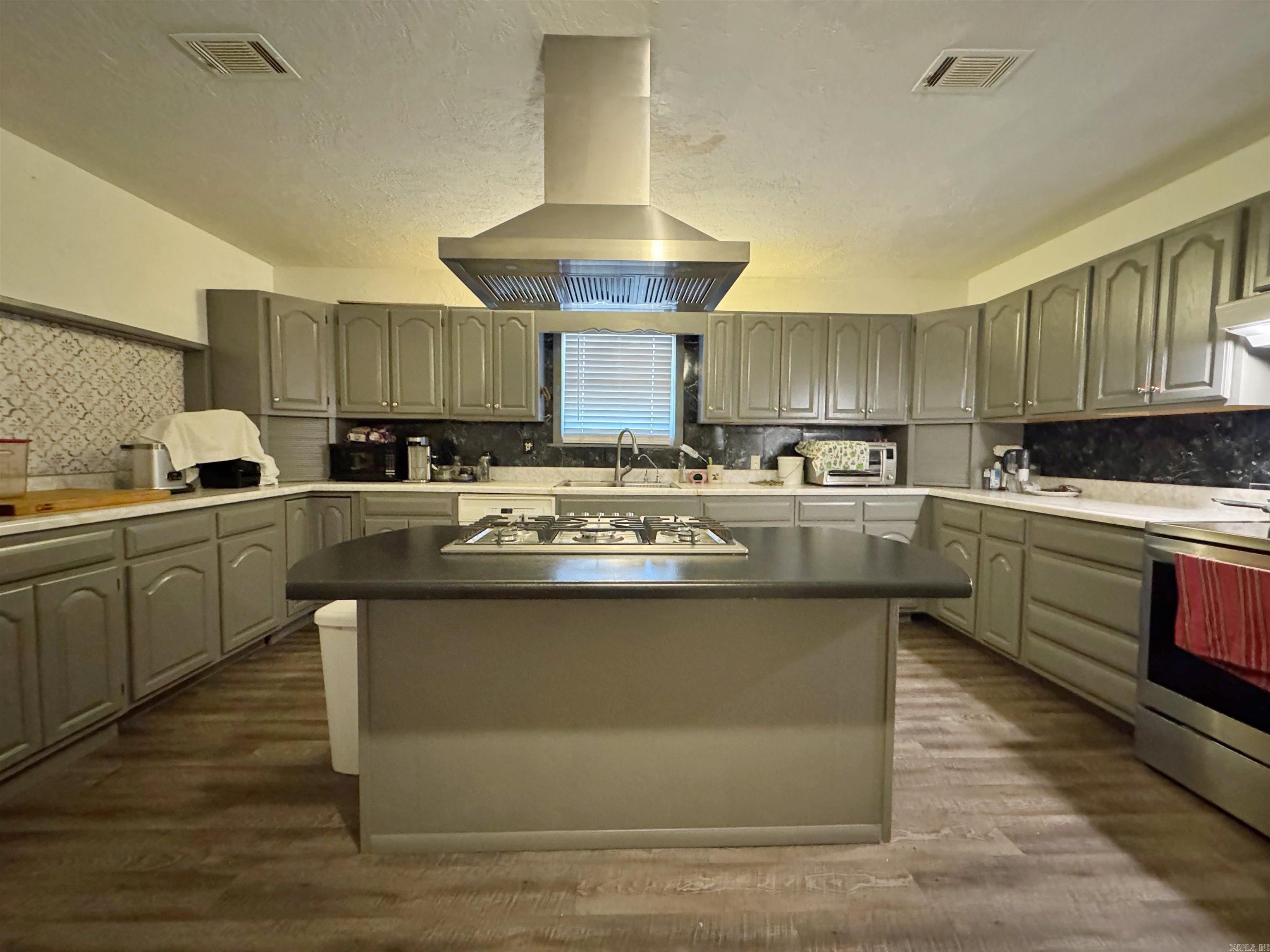 11531 State Highway 23 Booneville, AR 72927