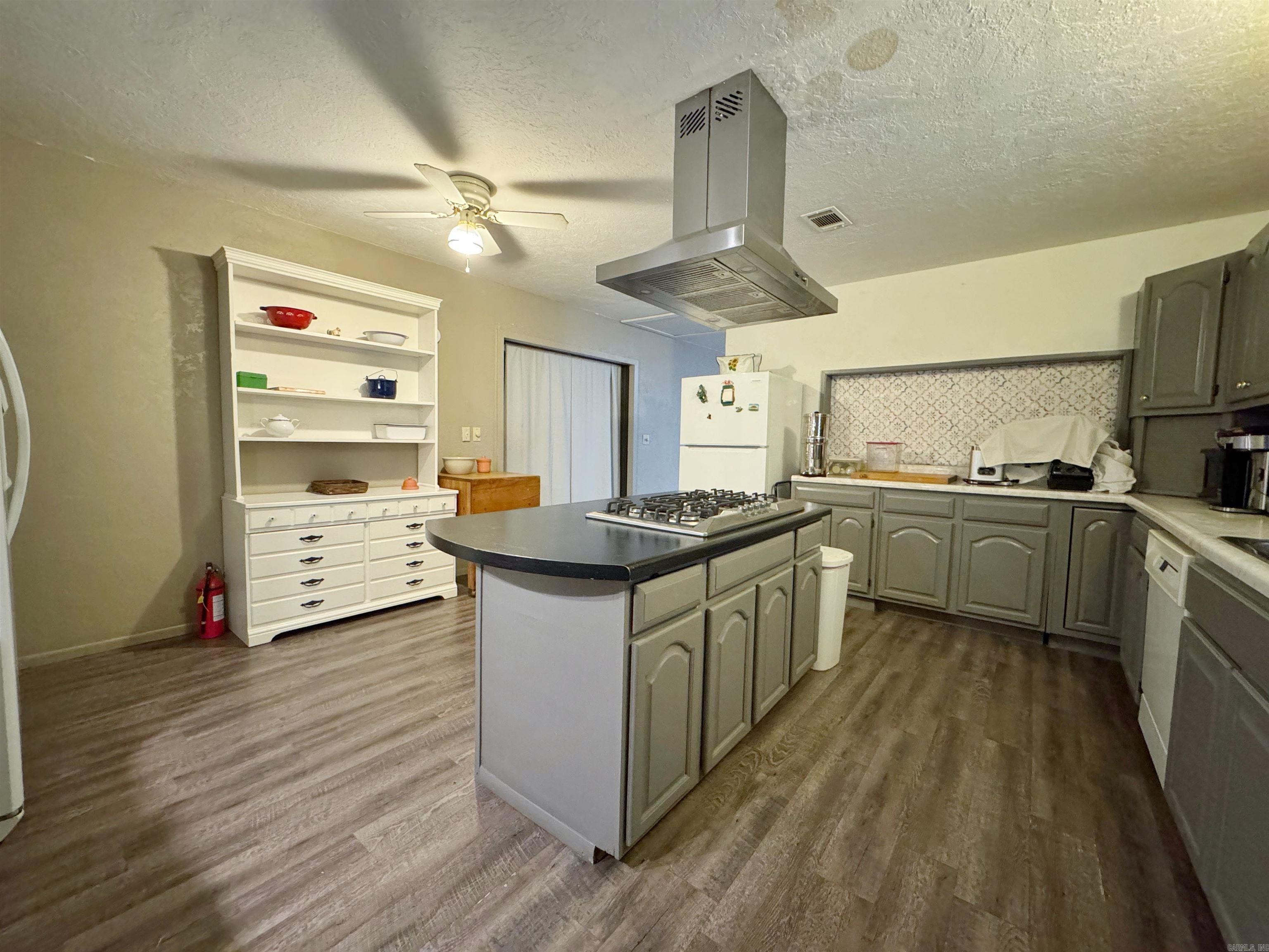 11531 State Highway 23  Booneville, AR