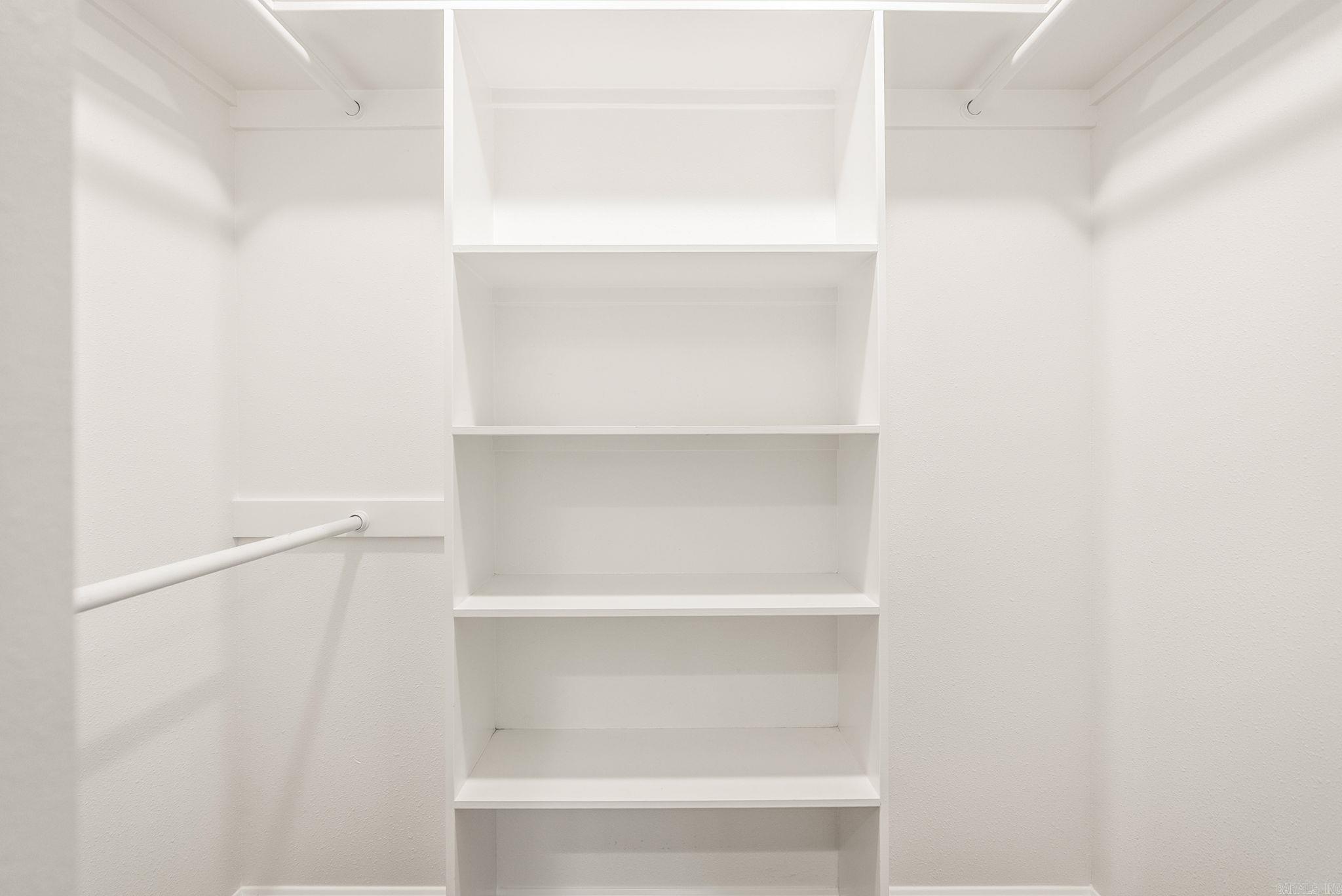 2420 Durwood  Little Rock, AR