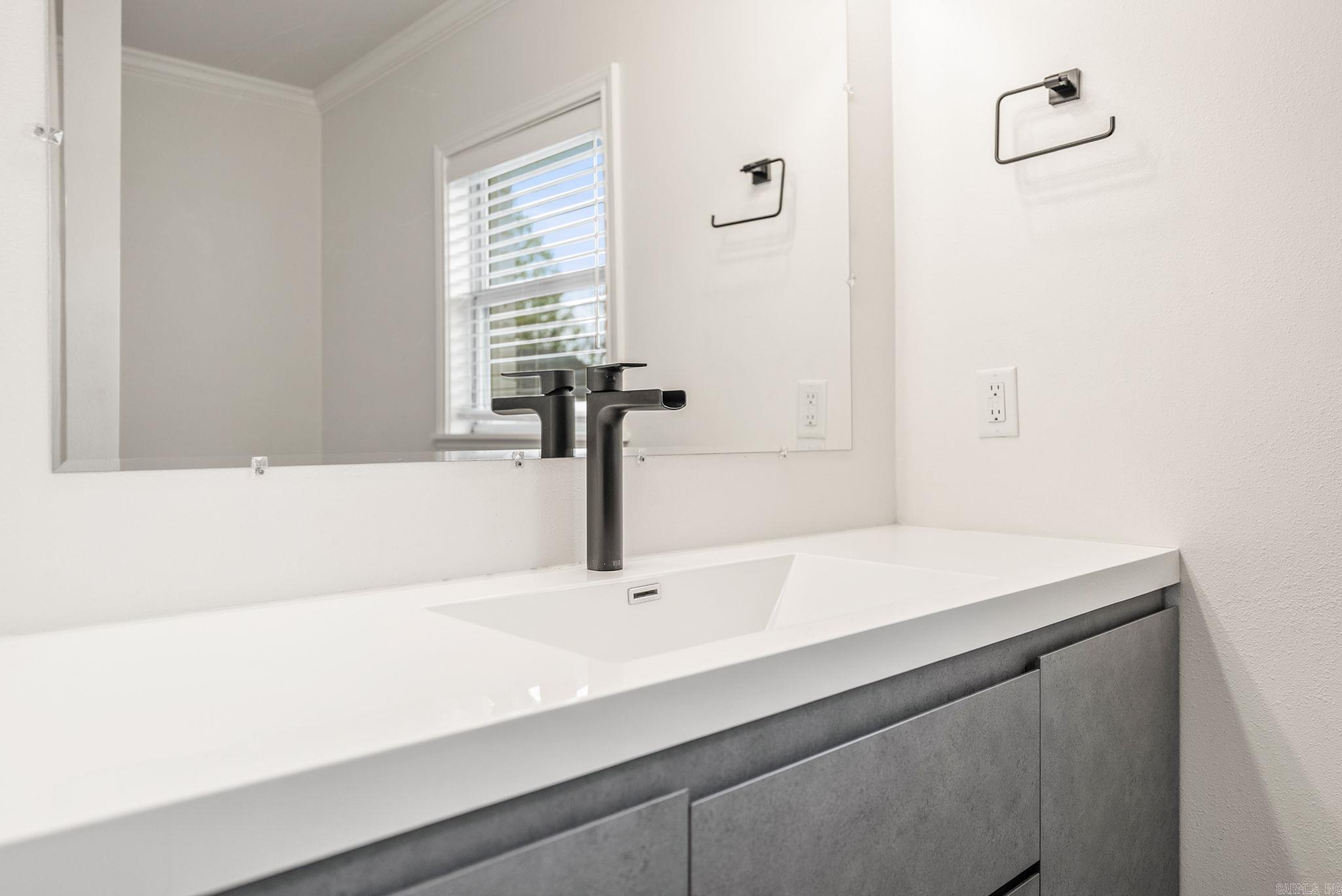 2420 Durwood  Little Rock, AR