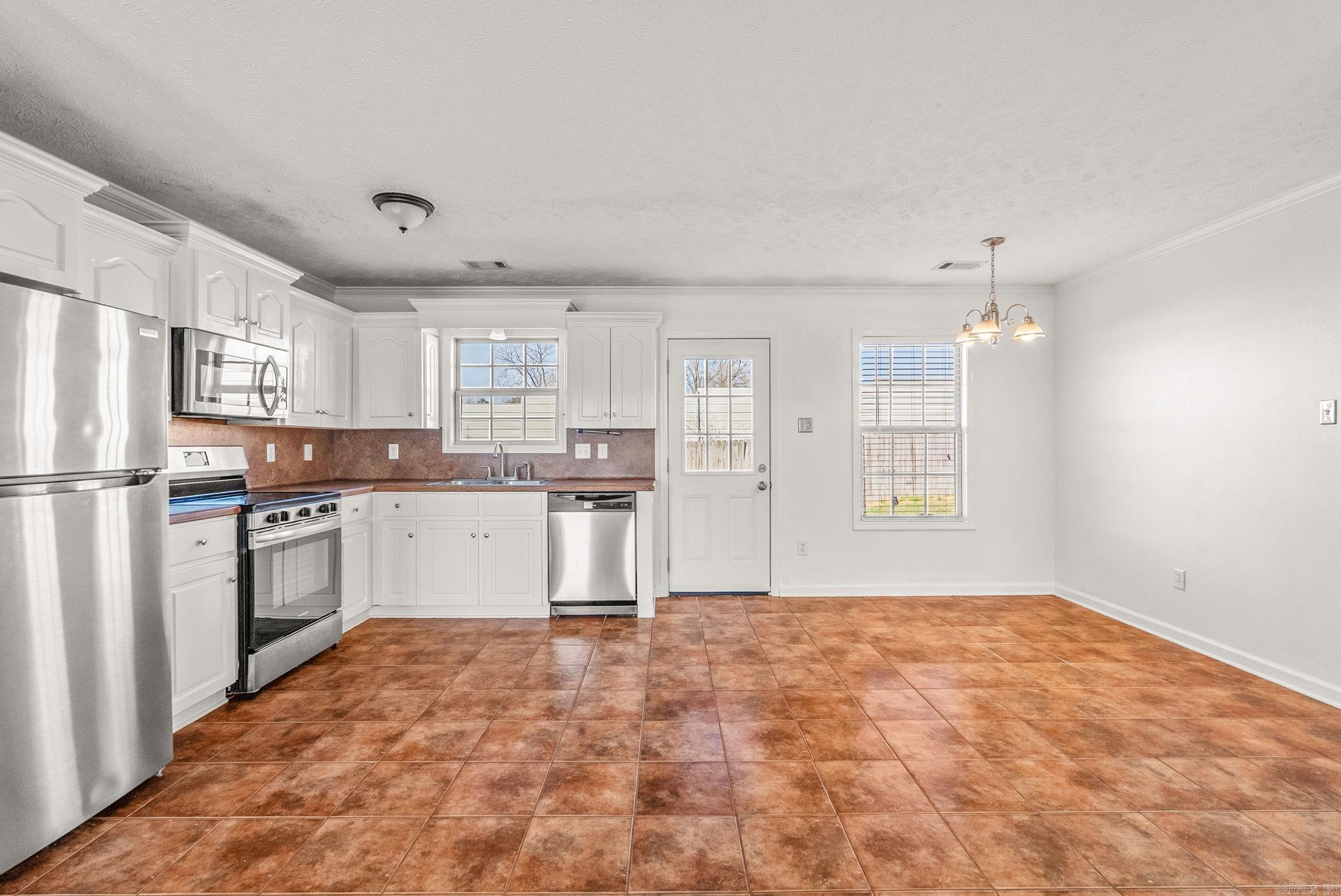 30 Seminole  Austin, AR