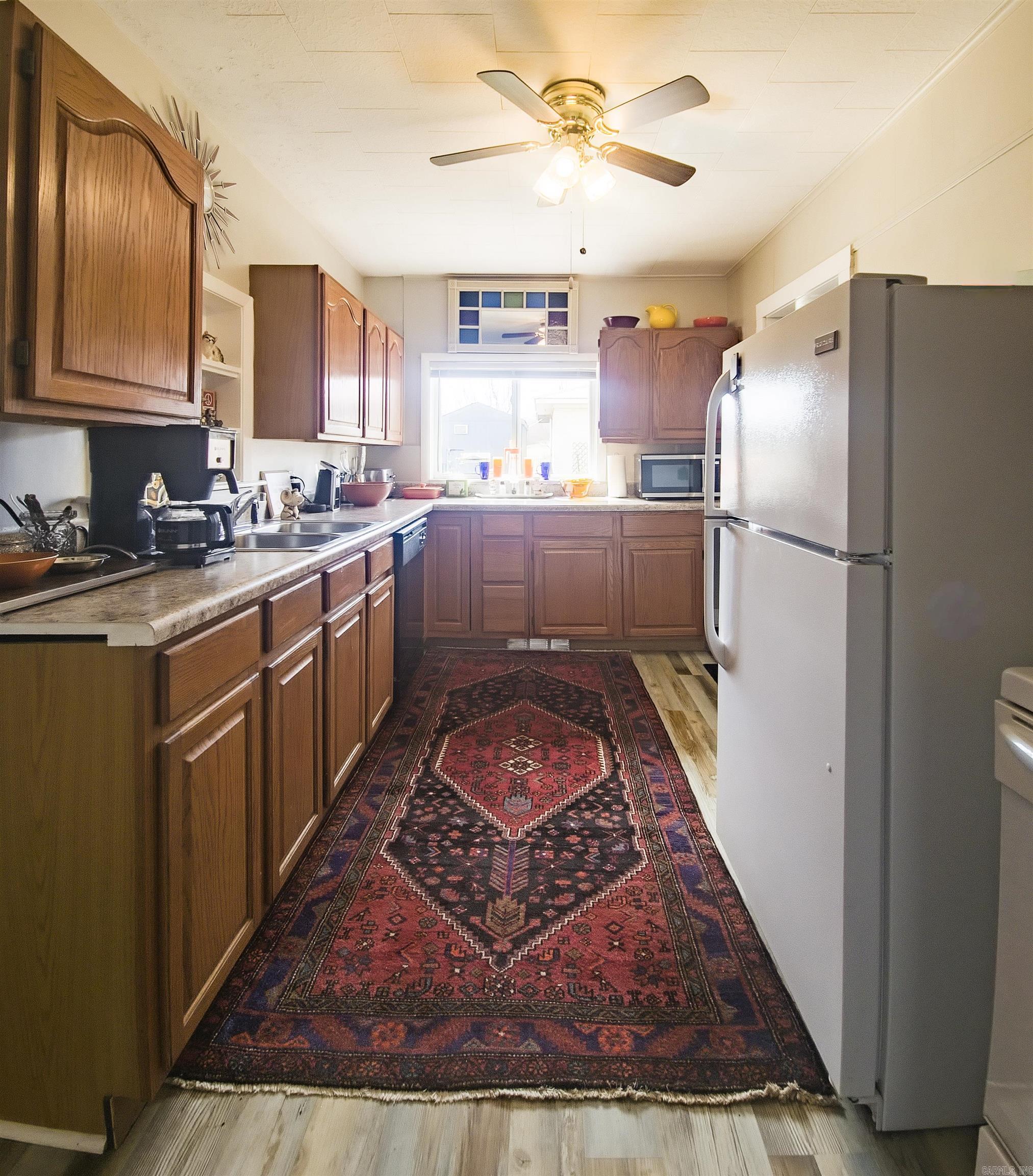 871 S Highway 65  Clinton, AR