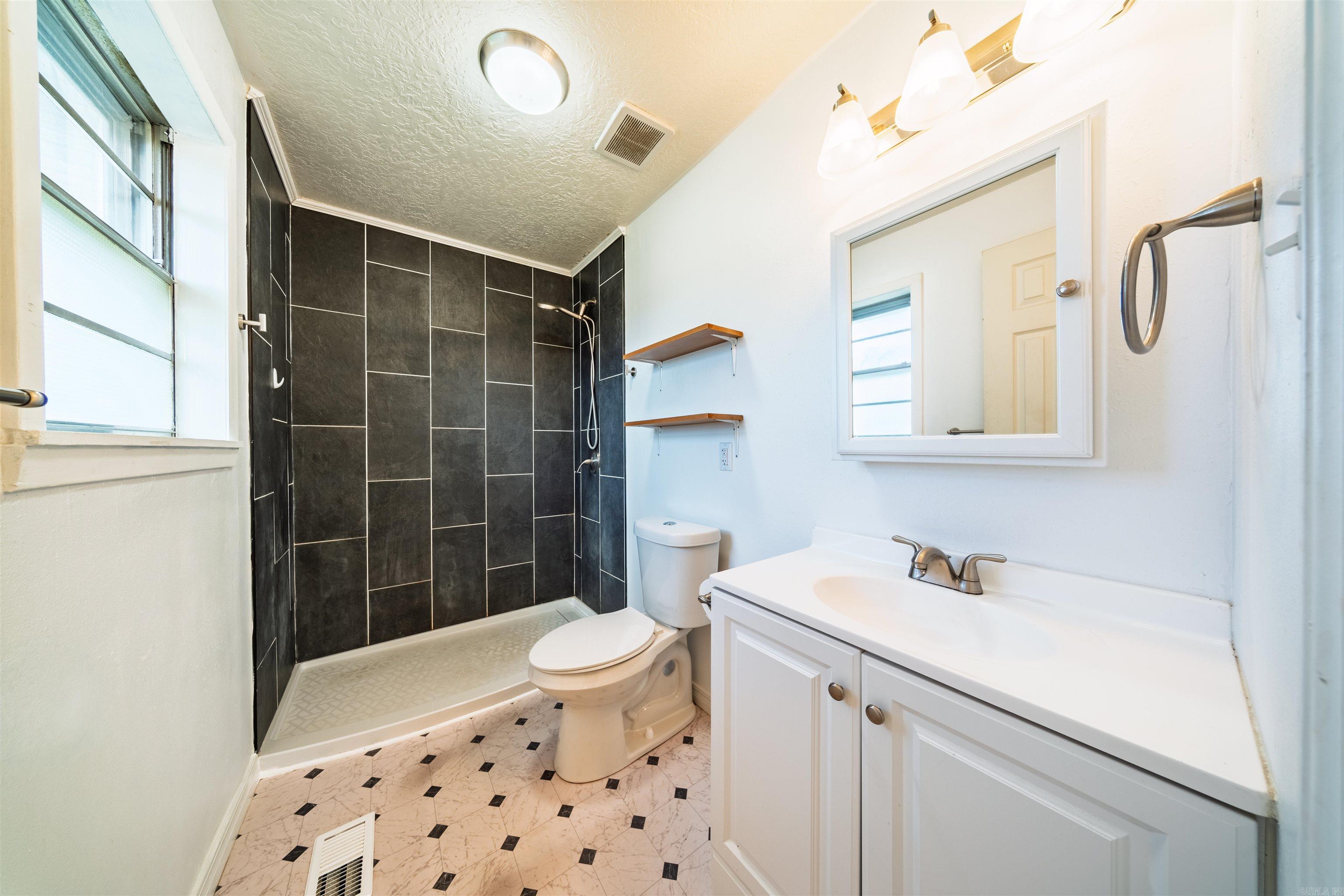 713 Circle  Cave City, AR