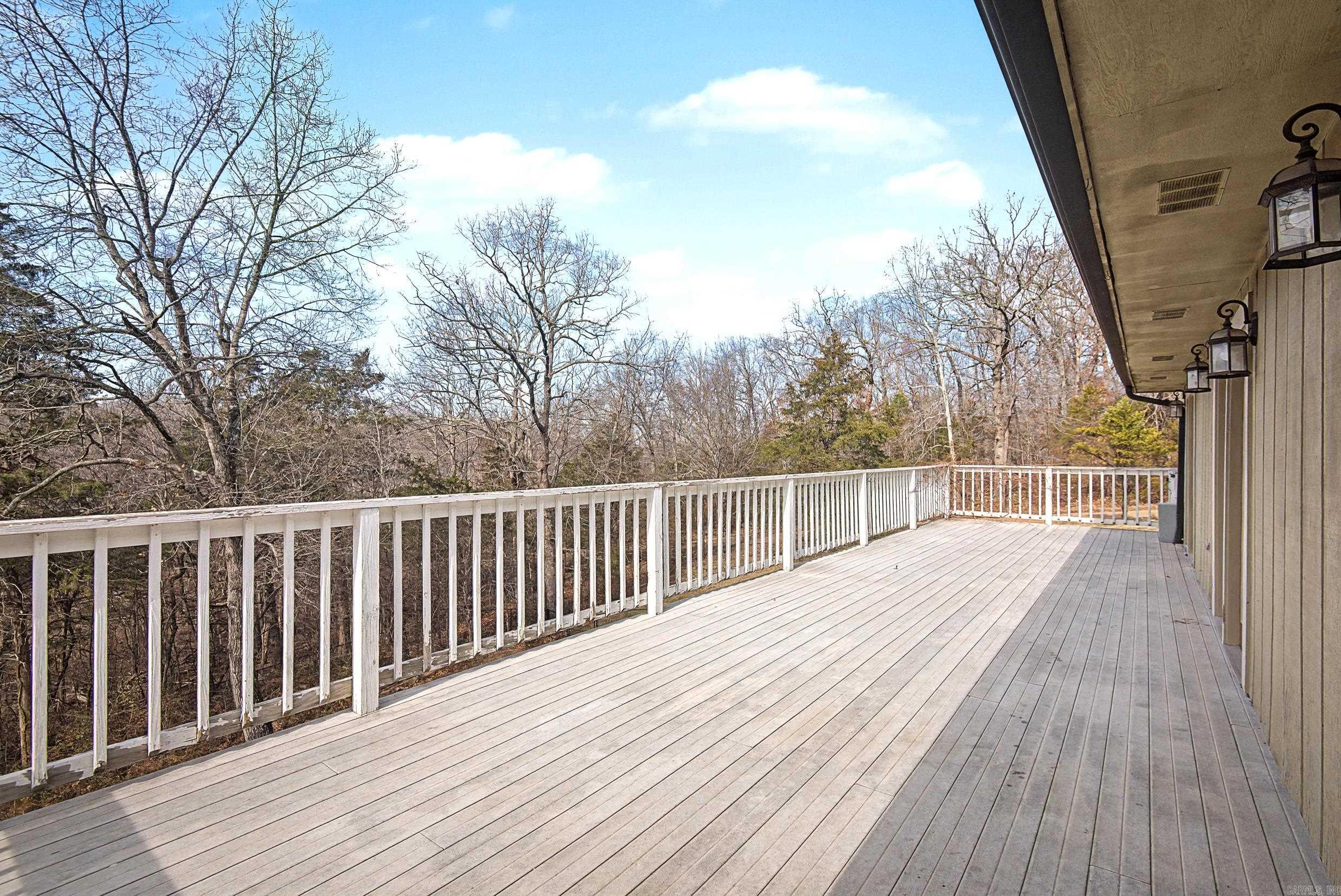 160 Westcott Drive  Mountain Home, AR