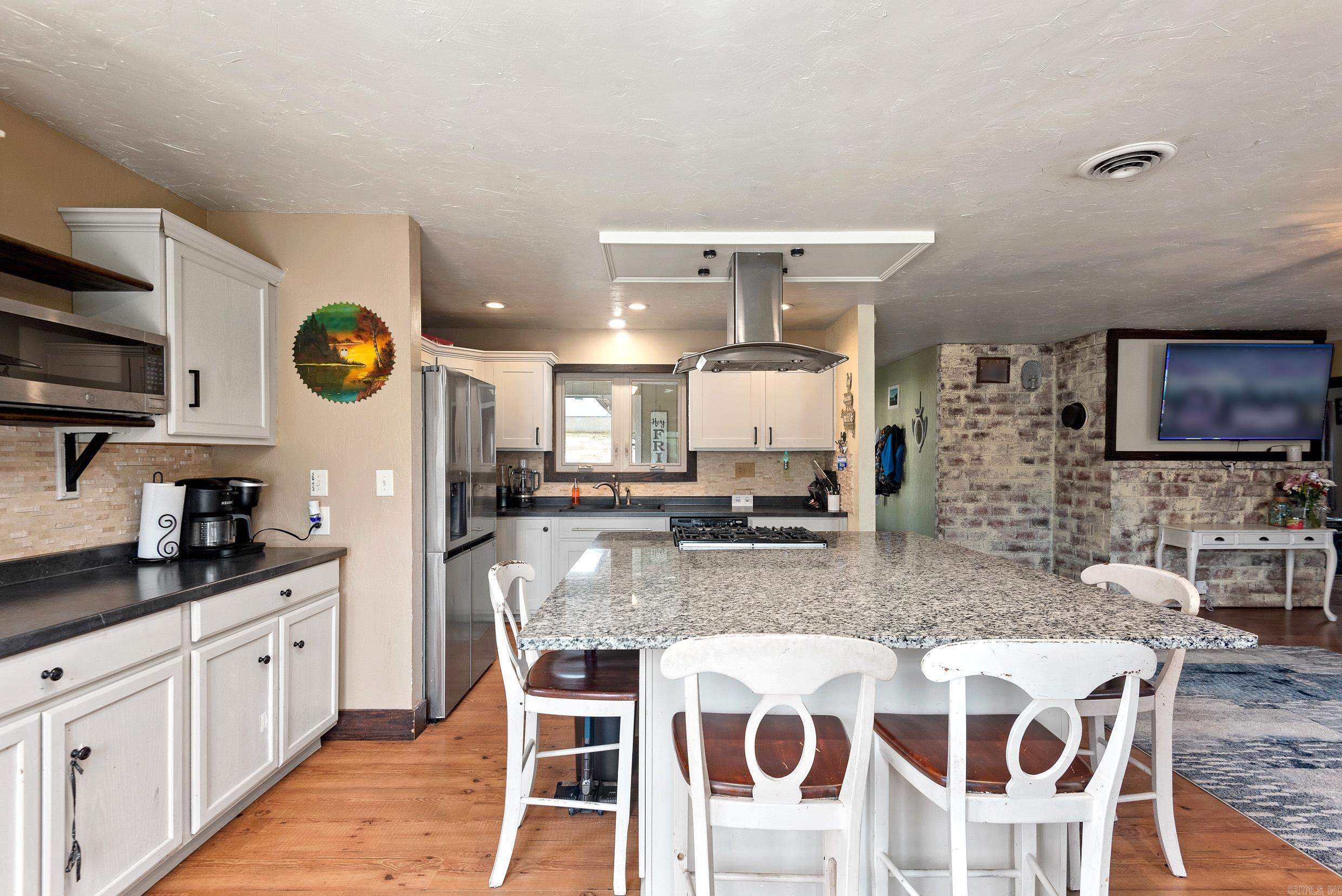 160 Westcott Drive  Mountain Home, AR