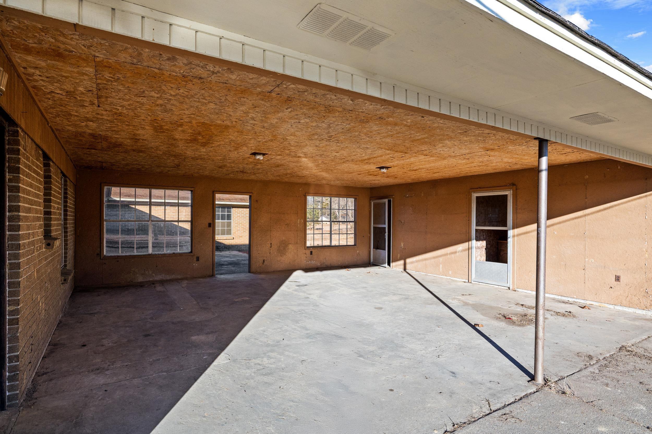 102 Bethlehem  Austin, AR