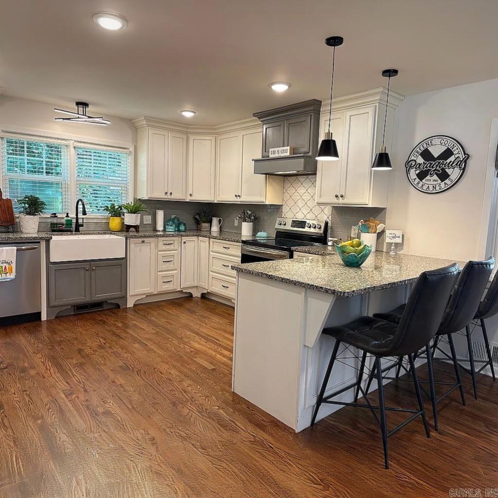 511 N 2nd St  Paragould, AR