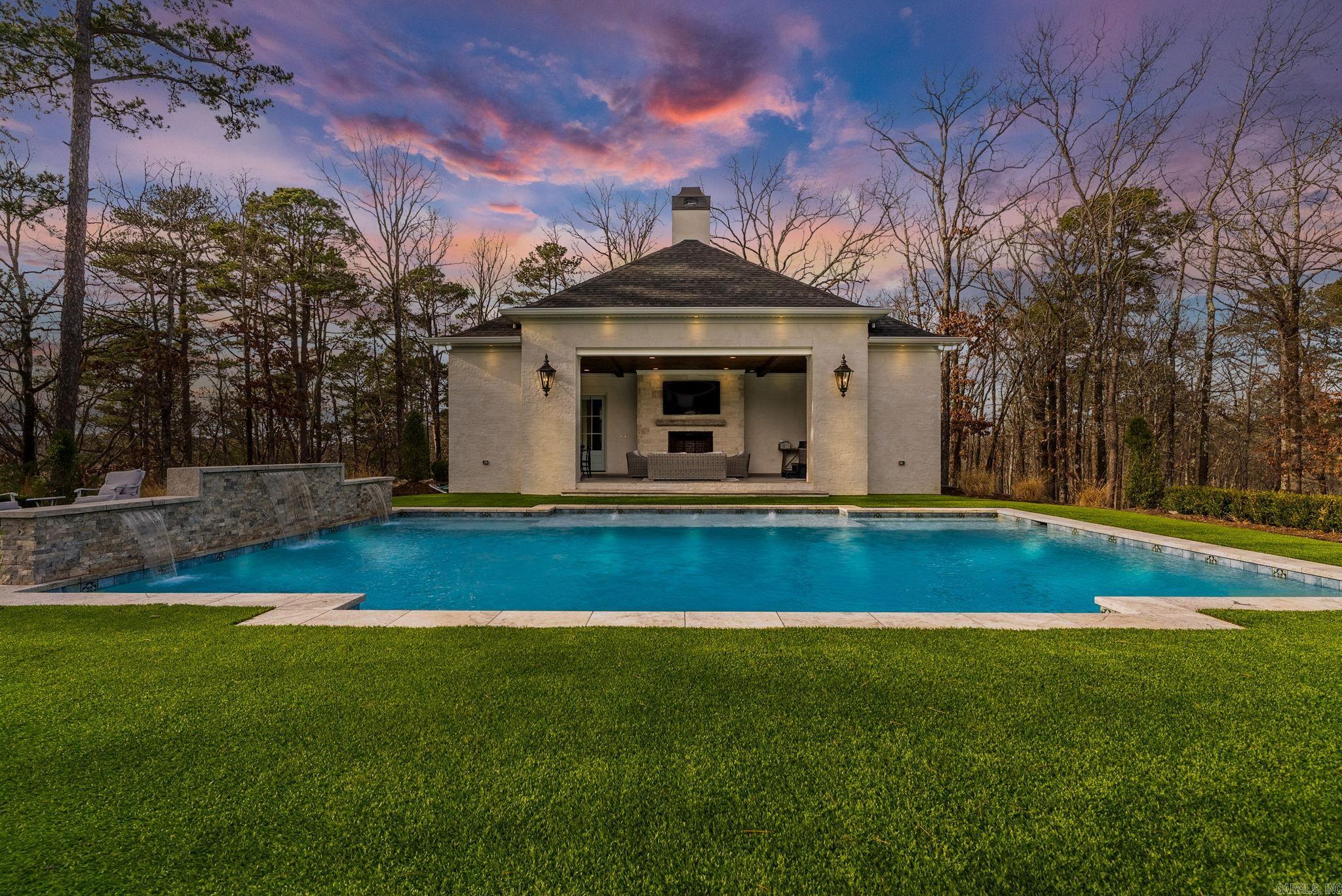 19 Cravache Court  Little Rock, AR