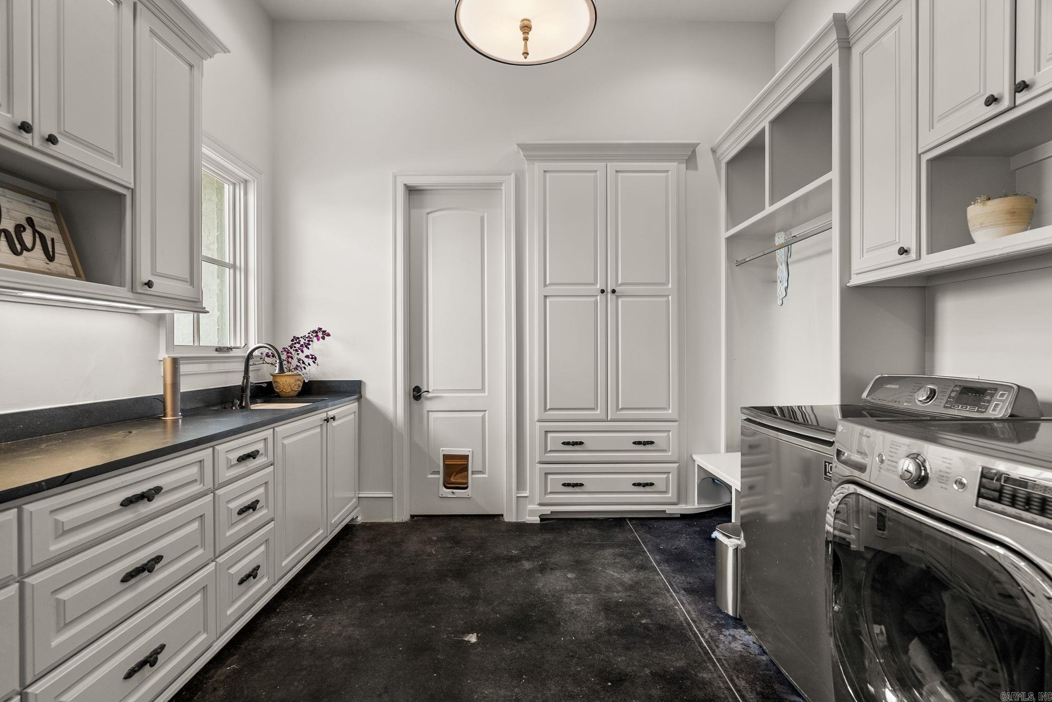 19 Cravache Court  Little Rock, AR