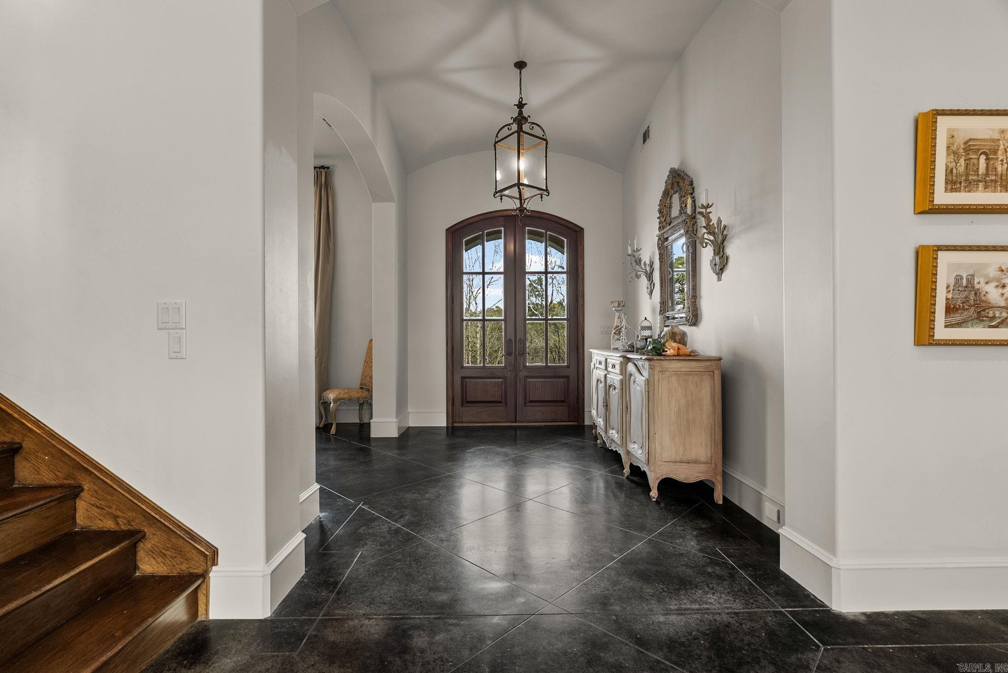 19 Cravache Court  Little Rock, AR