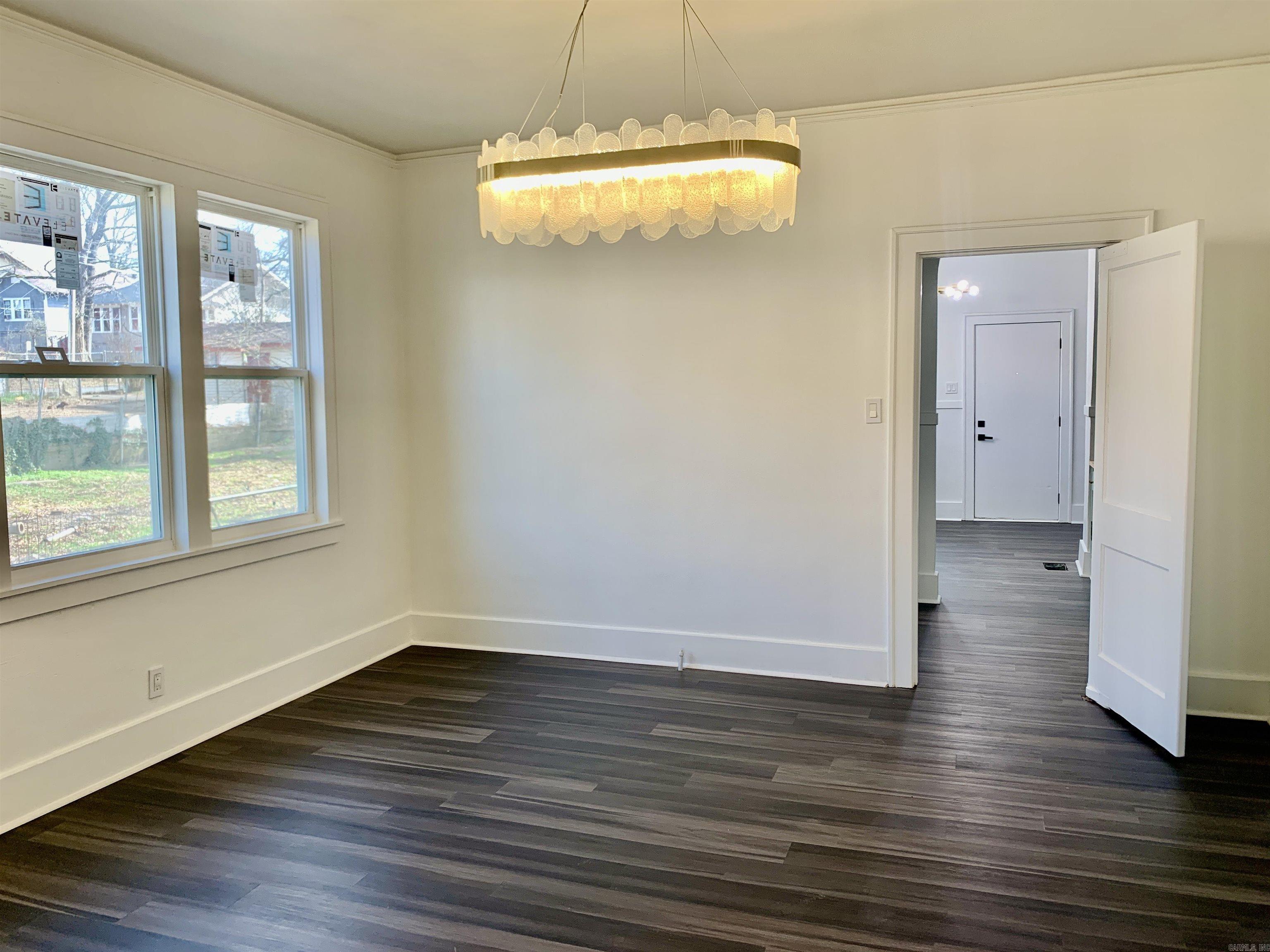 2411 W 16th  Little Rock, AR
