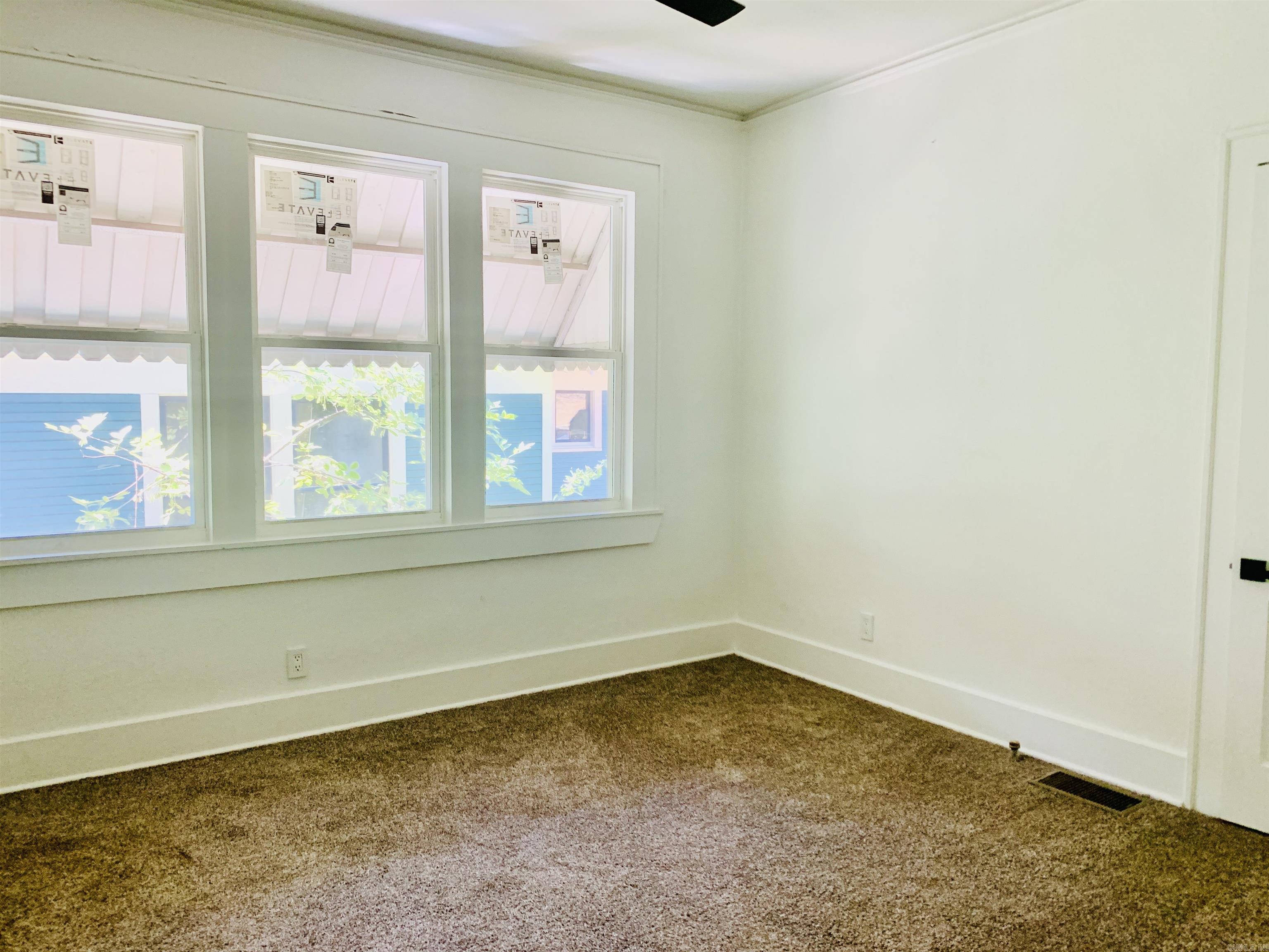 2411 W 16th  Little Rock, AR