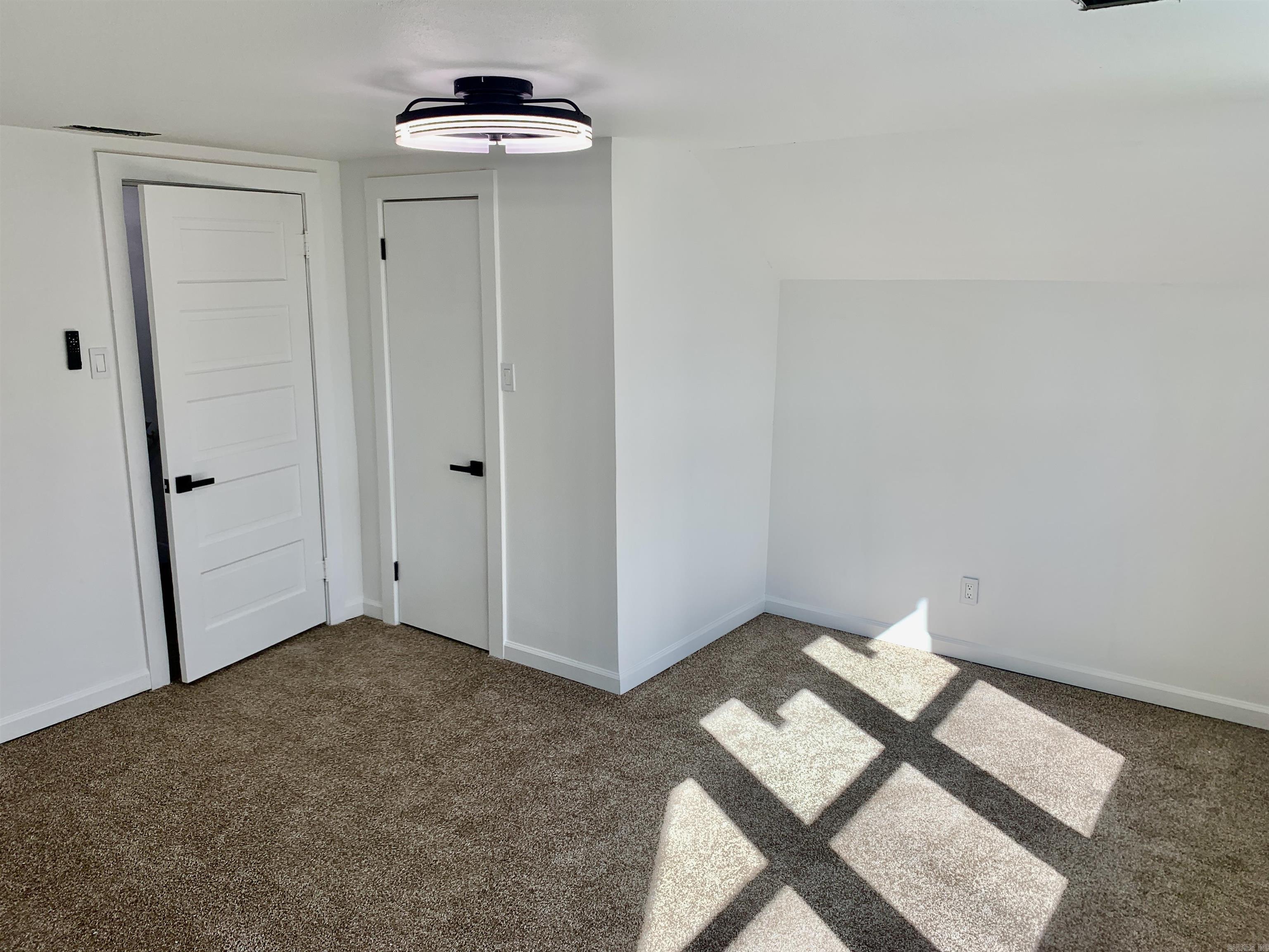 2411 W 16th  Little Rock, AR