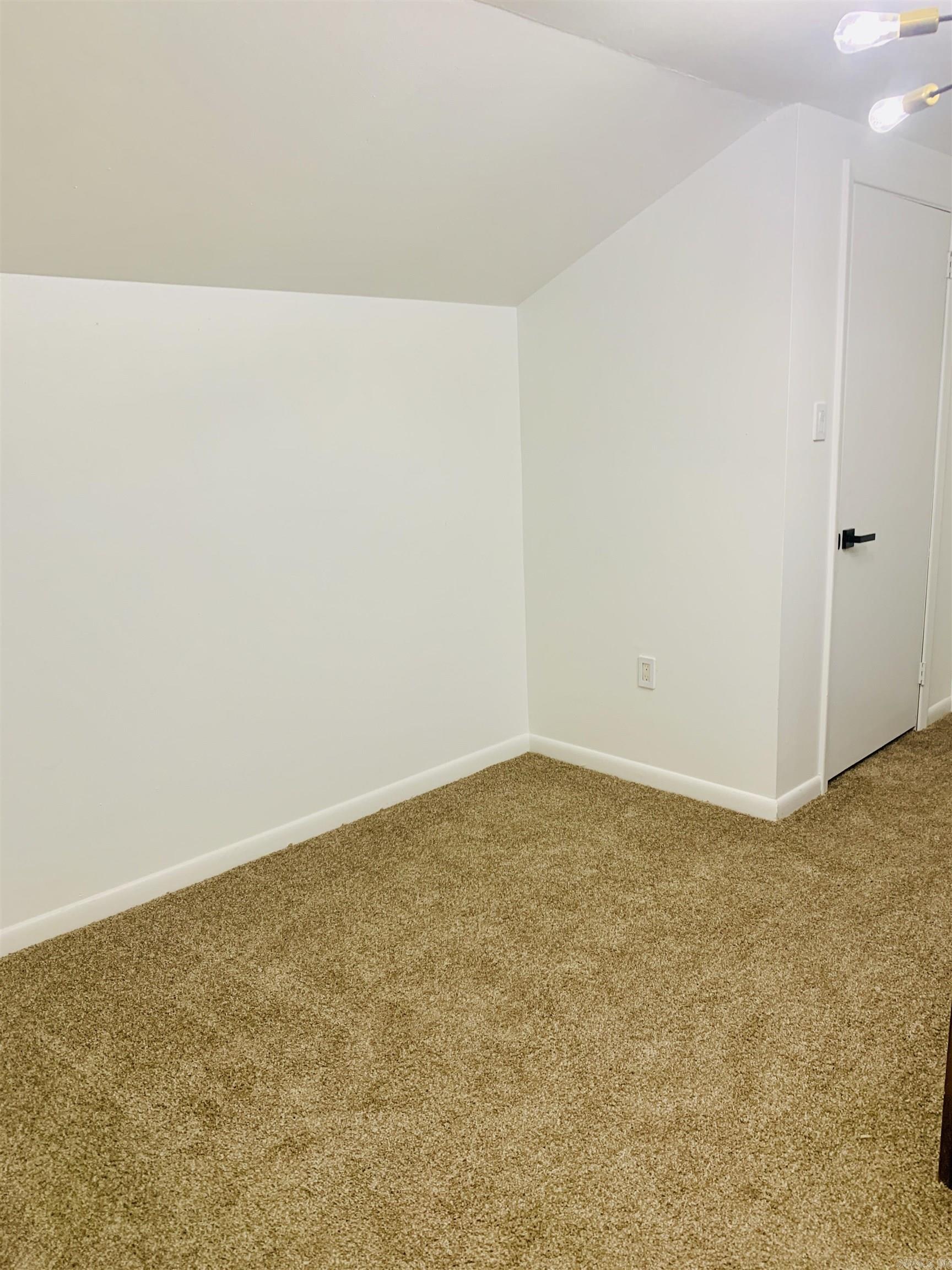 2411 W 16th  Little Rock, AR