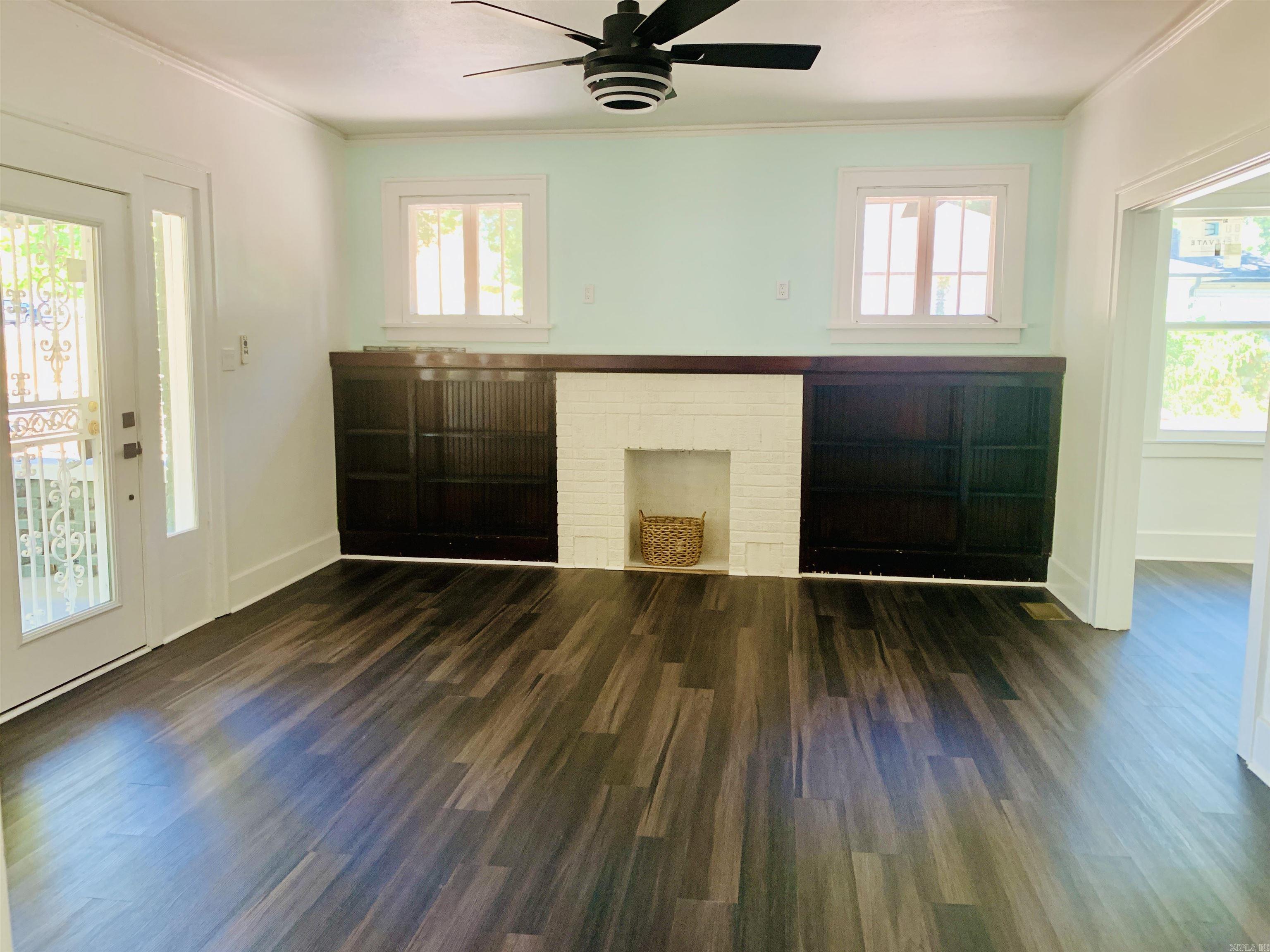 2411 W 16th  Little Rock, AR