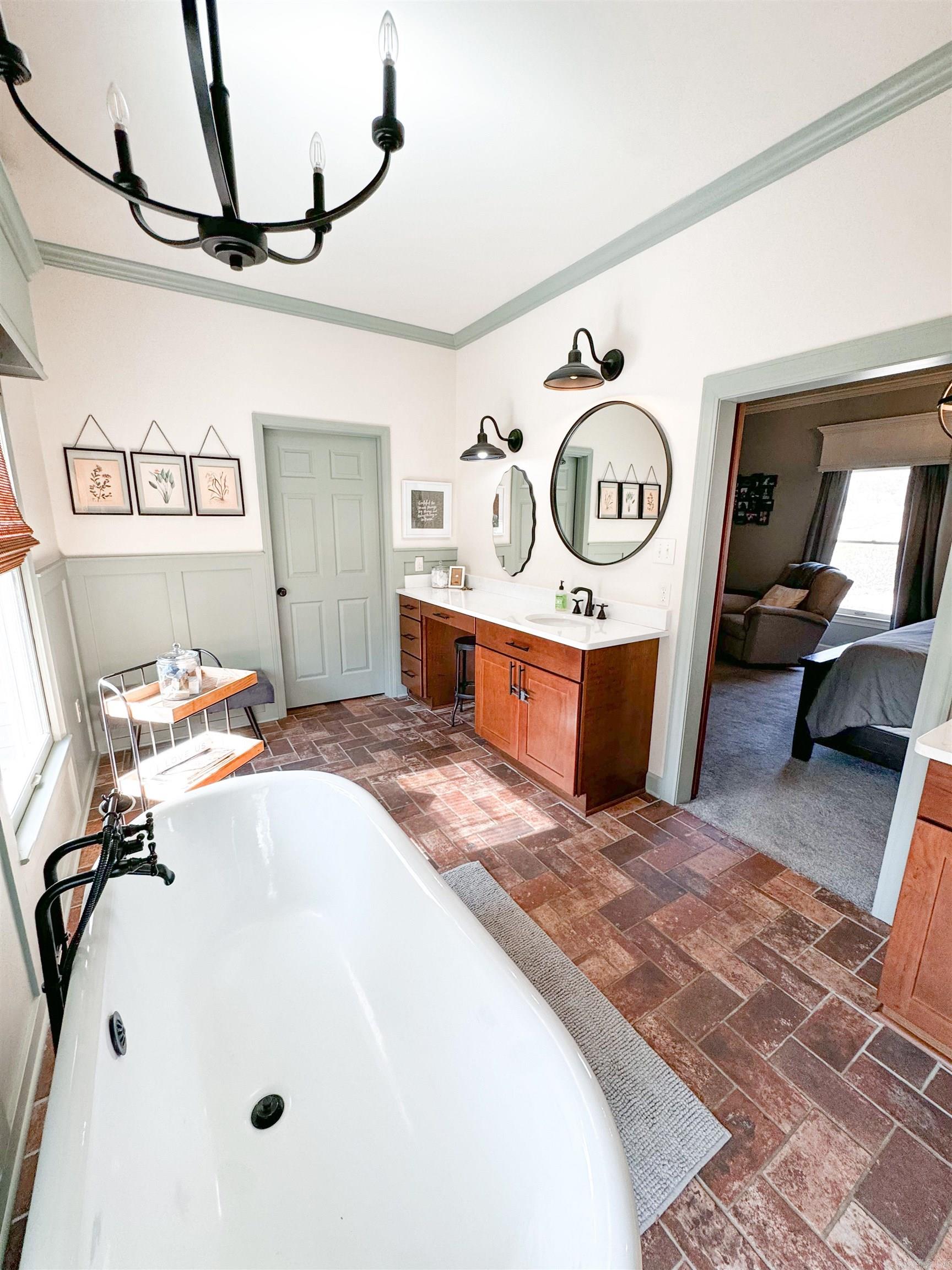 8 Hillcreek Circle  Searcy, AR