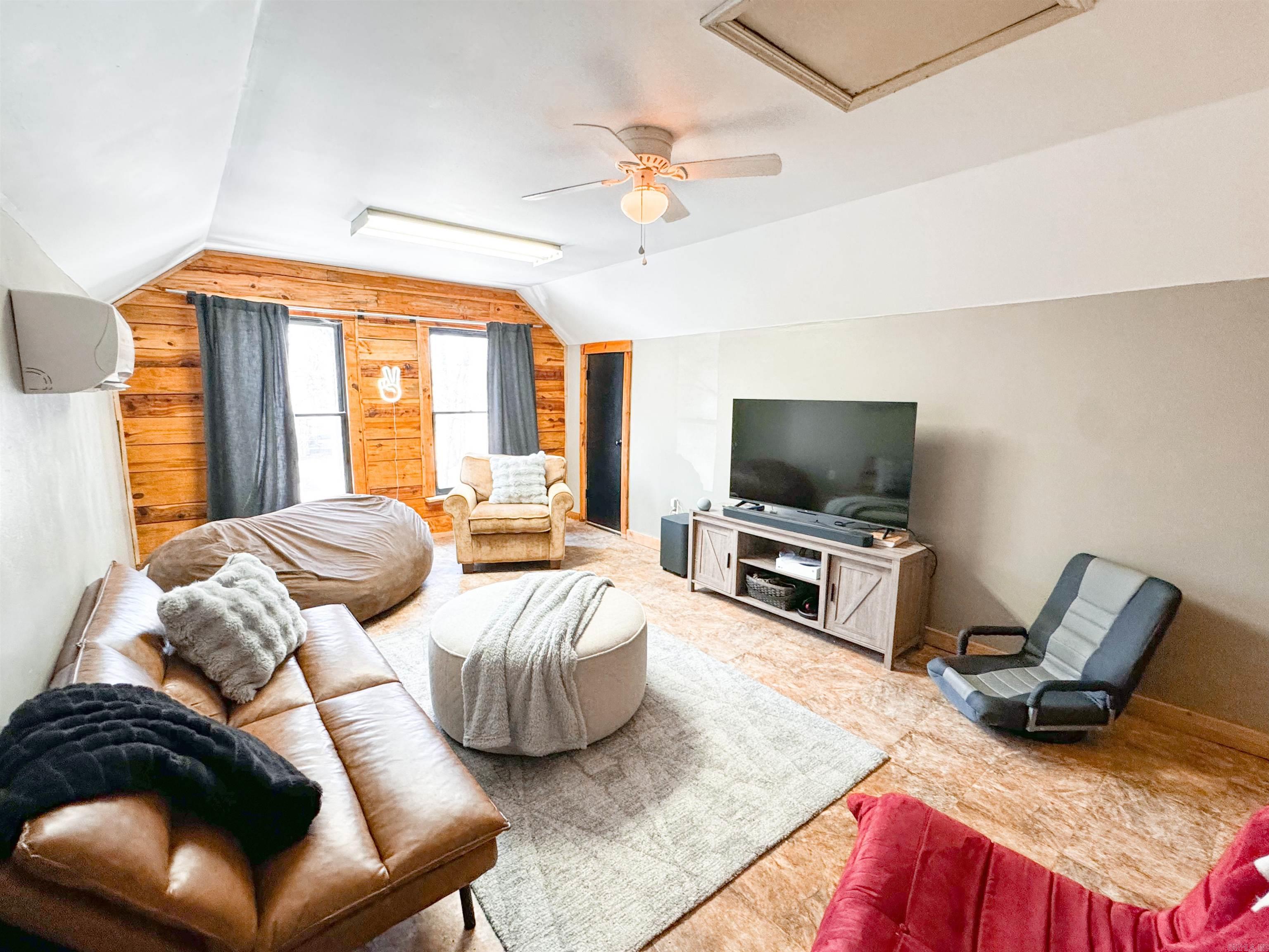 8 Hillcreek Circle  Searcy, AR