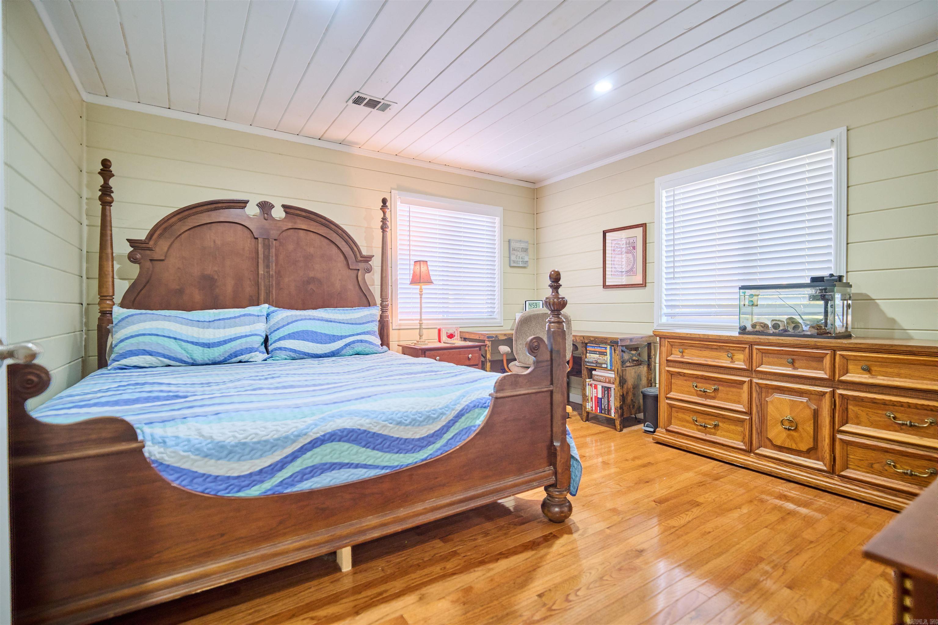 2 Goti  Cherokee Village, AR