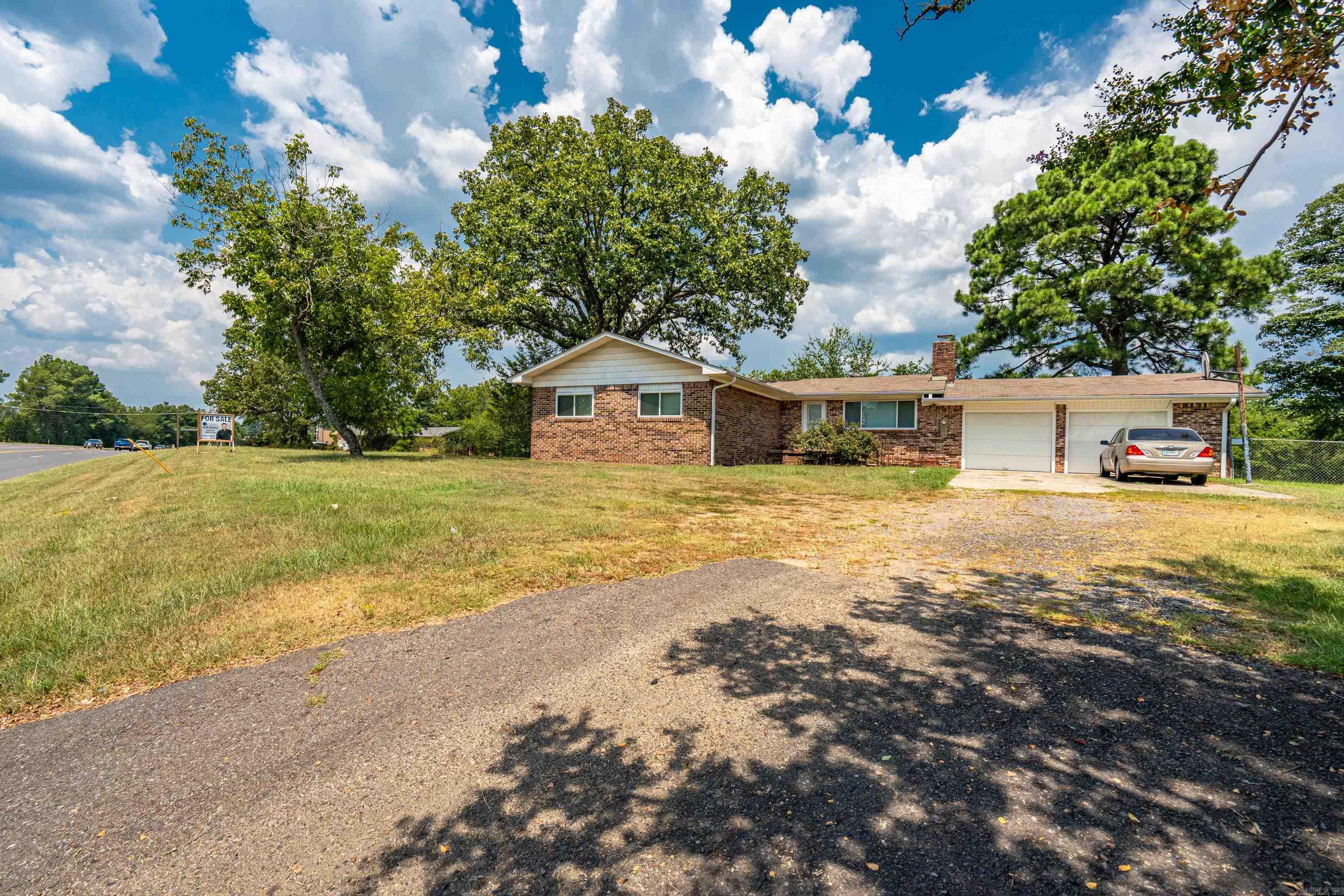 3370 Airport  Pearcy, AR
