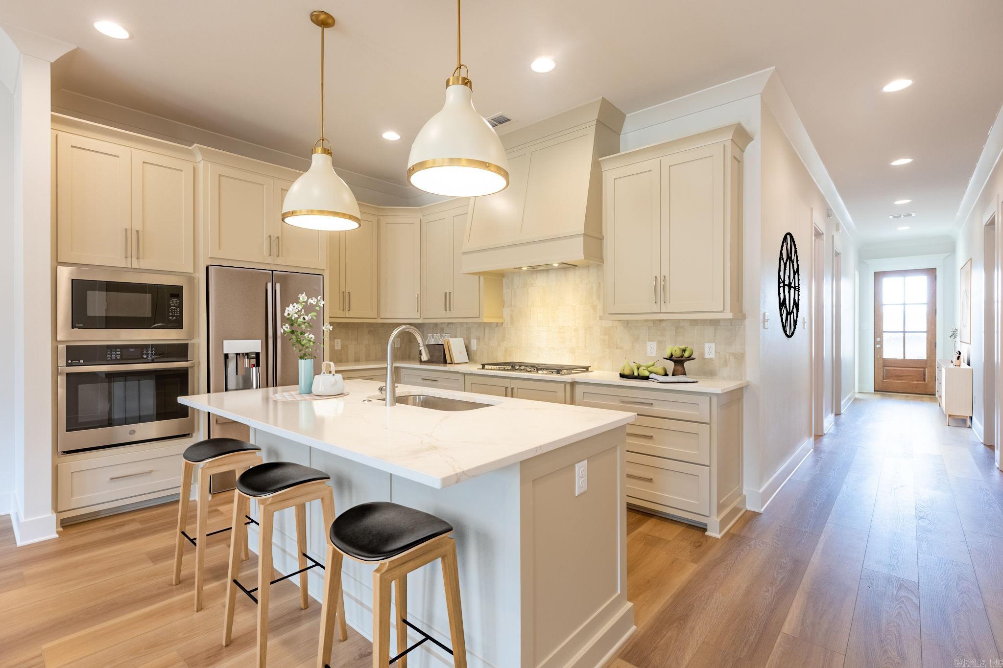 18 Mountain Brook Road Little Rock, AR 72223