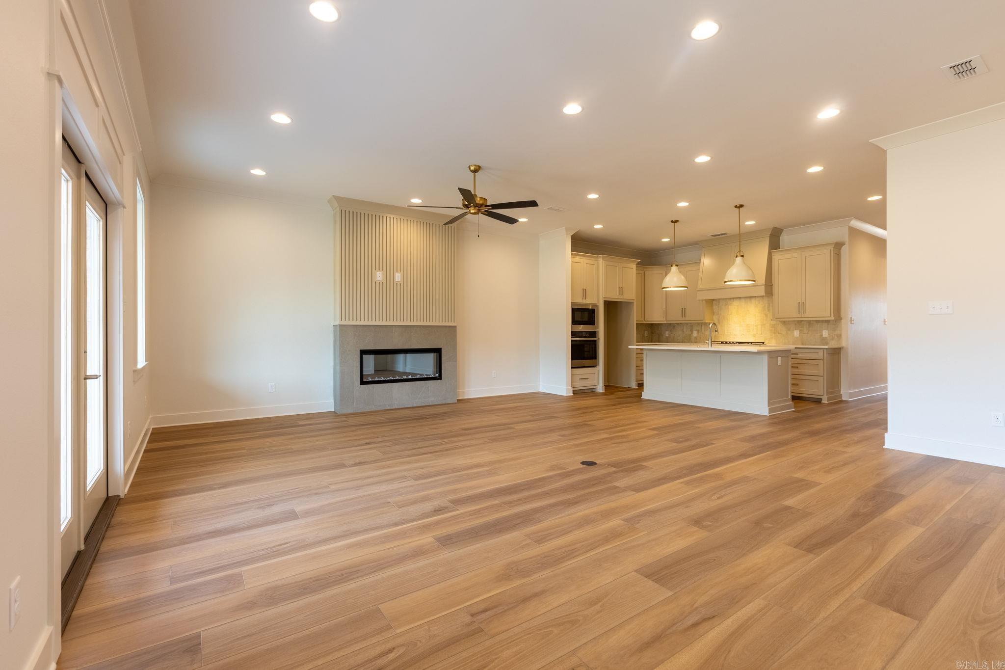 18 Mountain Brook  Little Rock, AR