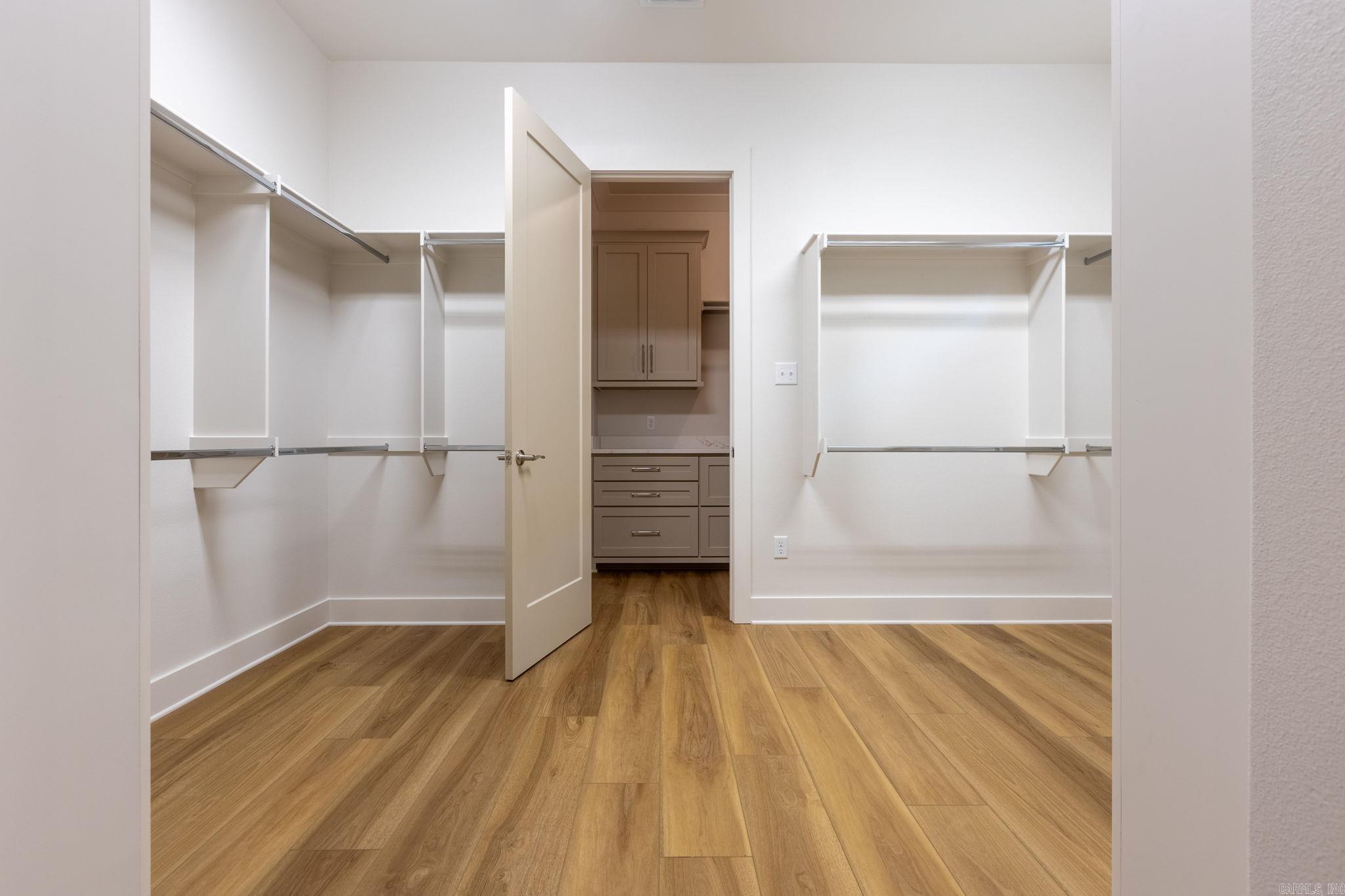 18 Mountain Brook Road Little Rock, AR 72223