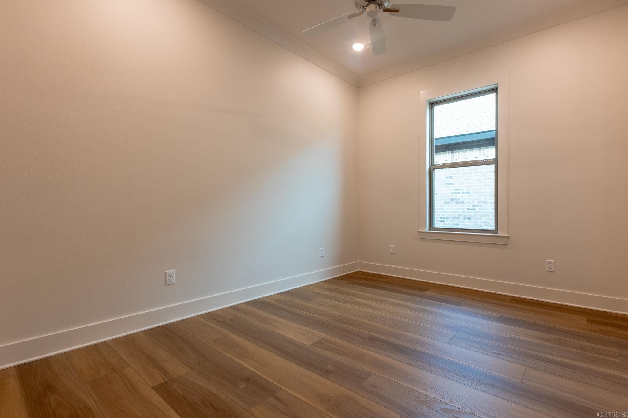 18 Mountain Brook Road Little Rock, AR 72223