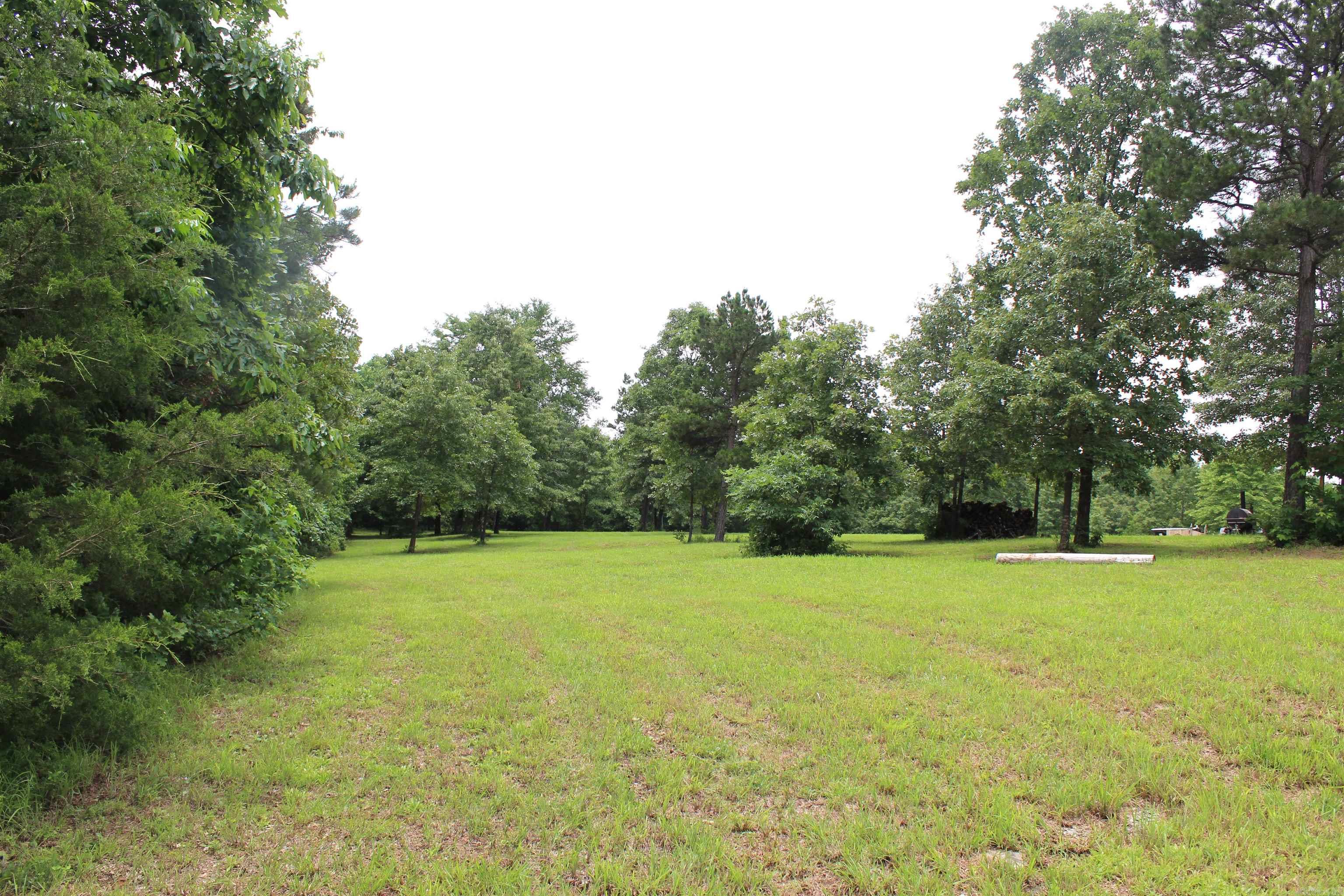 623 Batesville Mountain  Damascus, AR