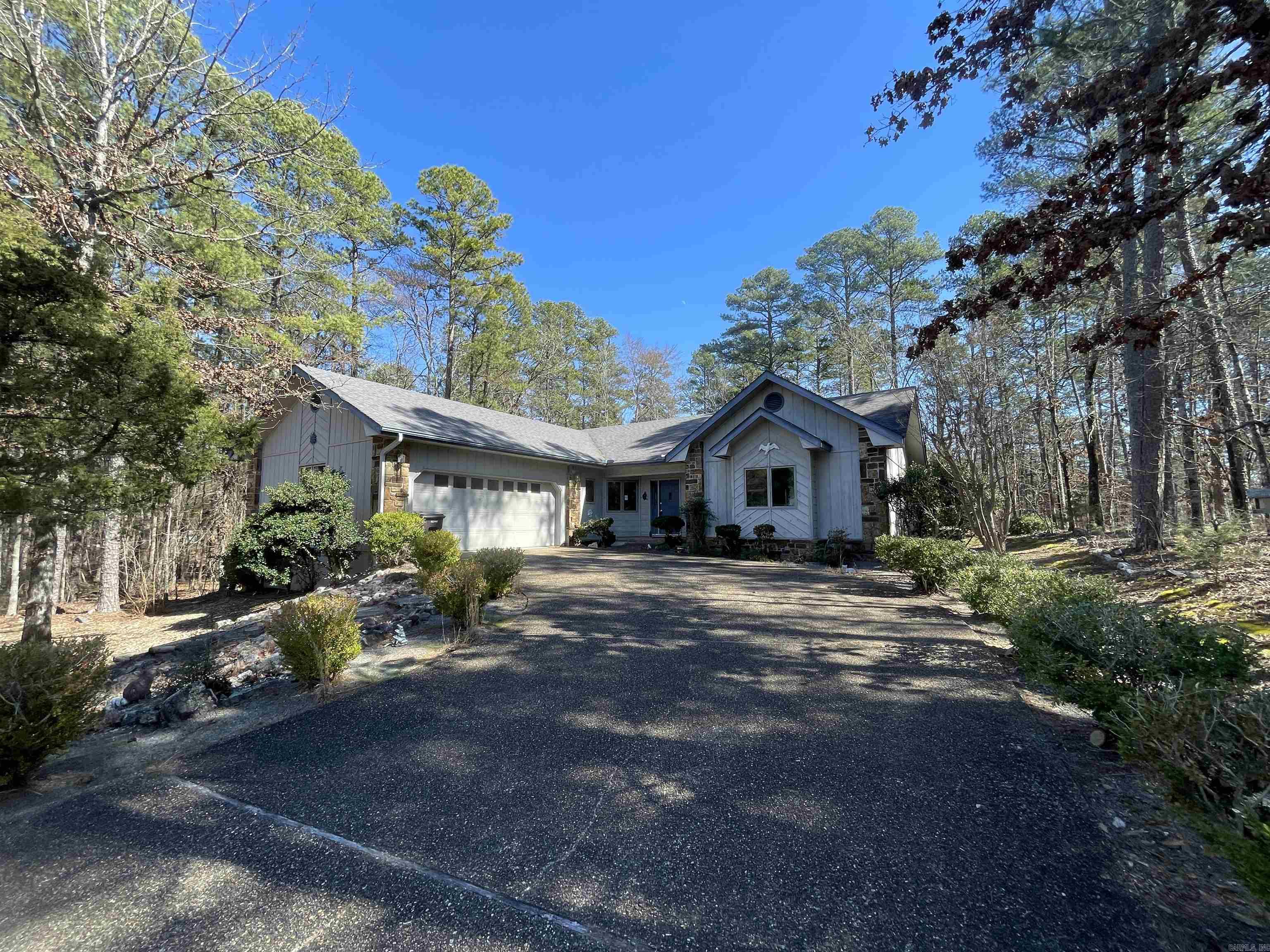 81  Pintuerero  Hot Springs Village, AR