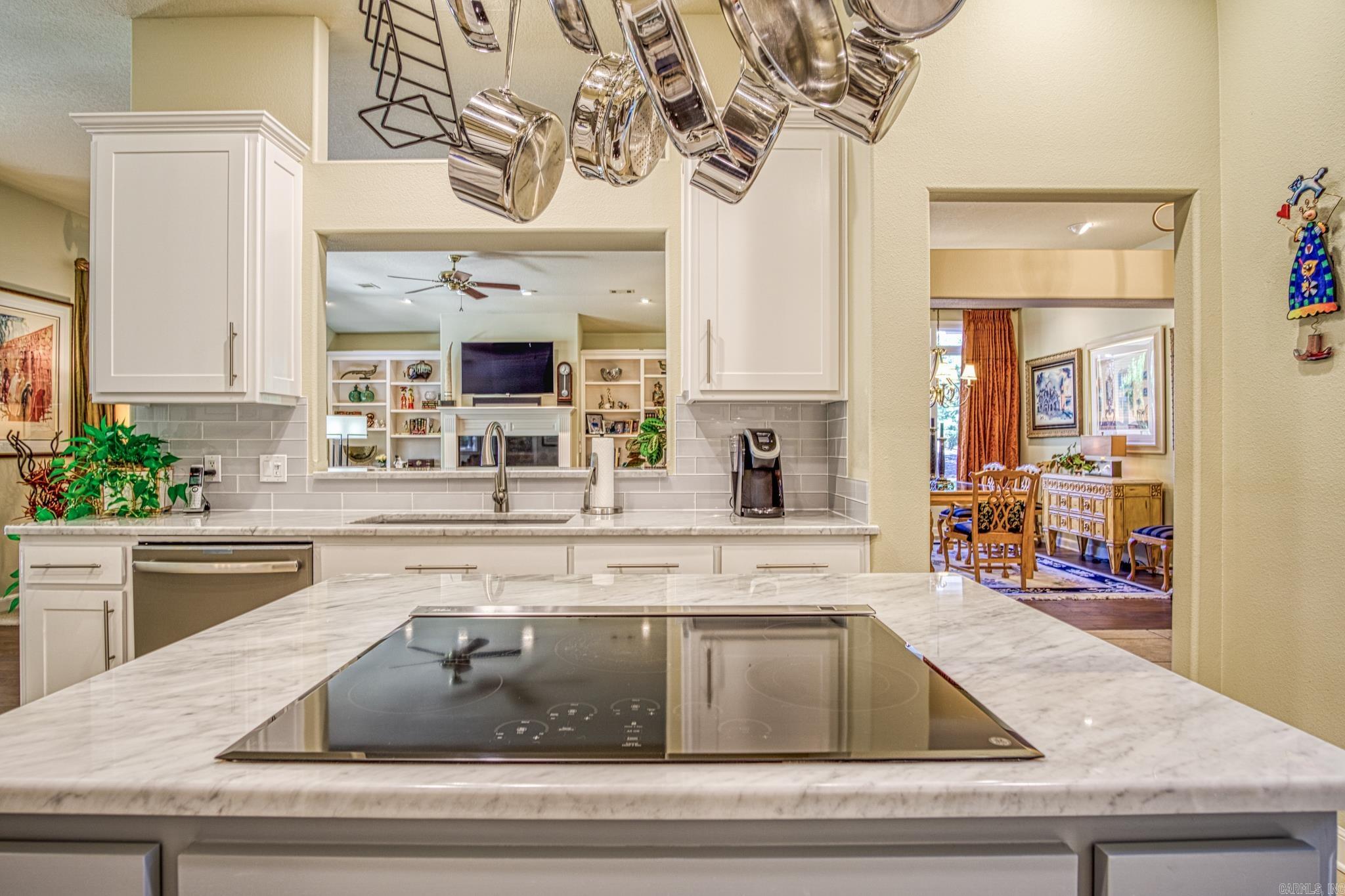 23 Risco  Hot Springs Village, AR