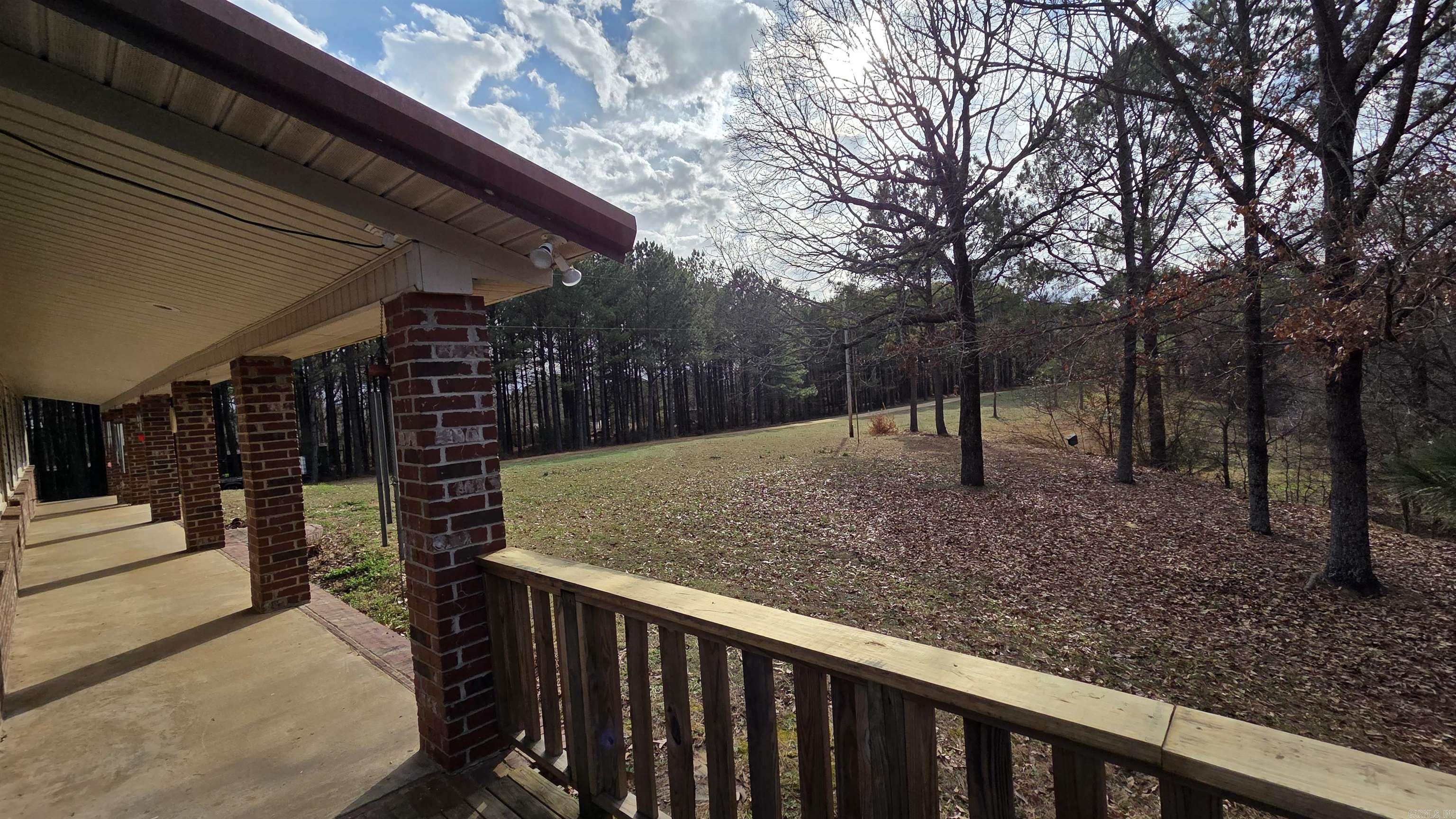 655 Charton  Morrilton, AR