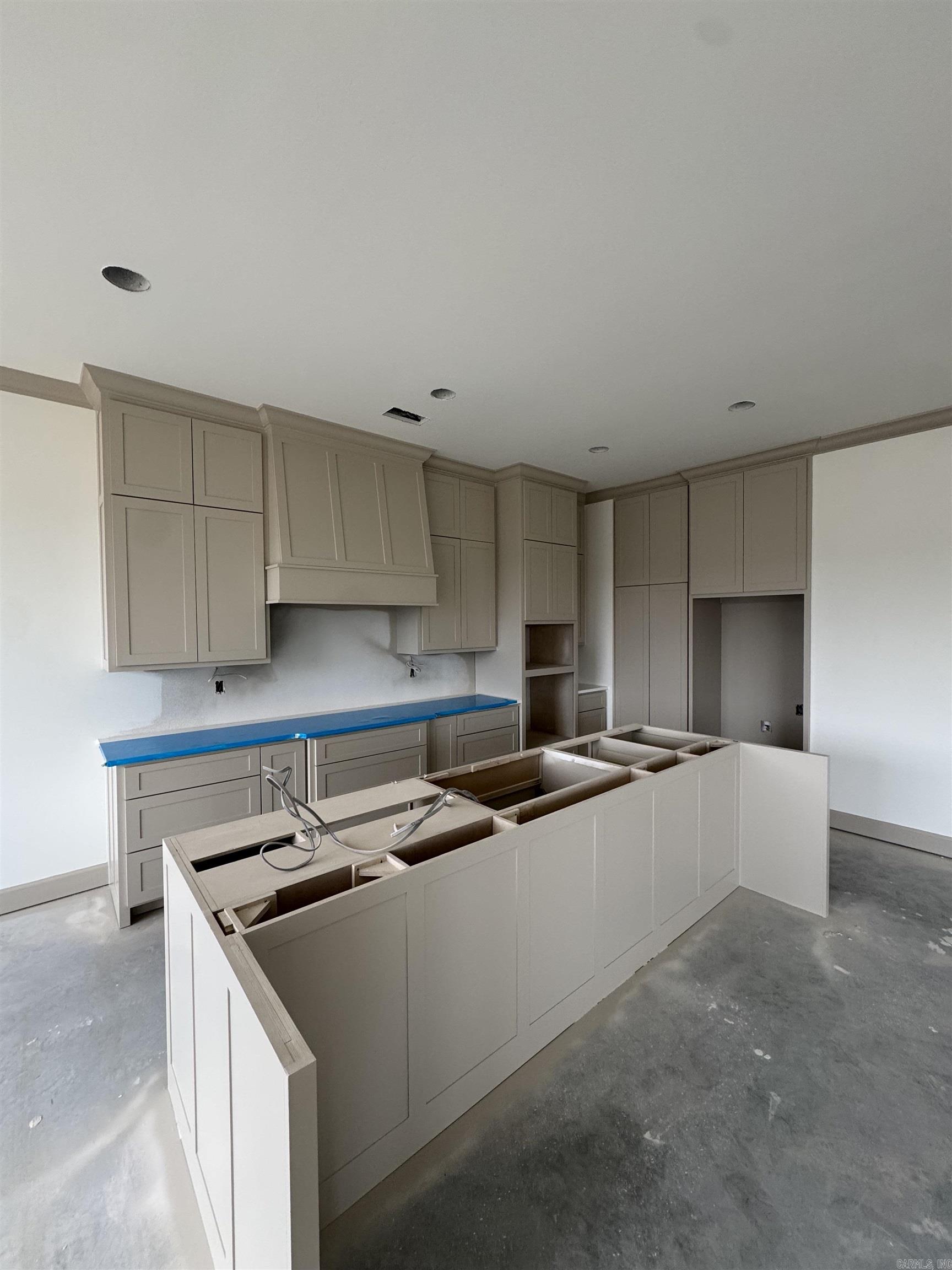 5 Mountain Brook  Little Rock, AR