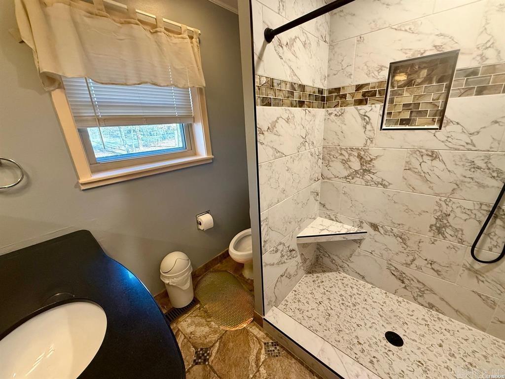 363 Old Bear  Royal, AR