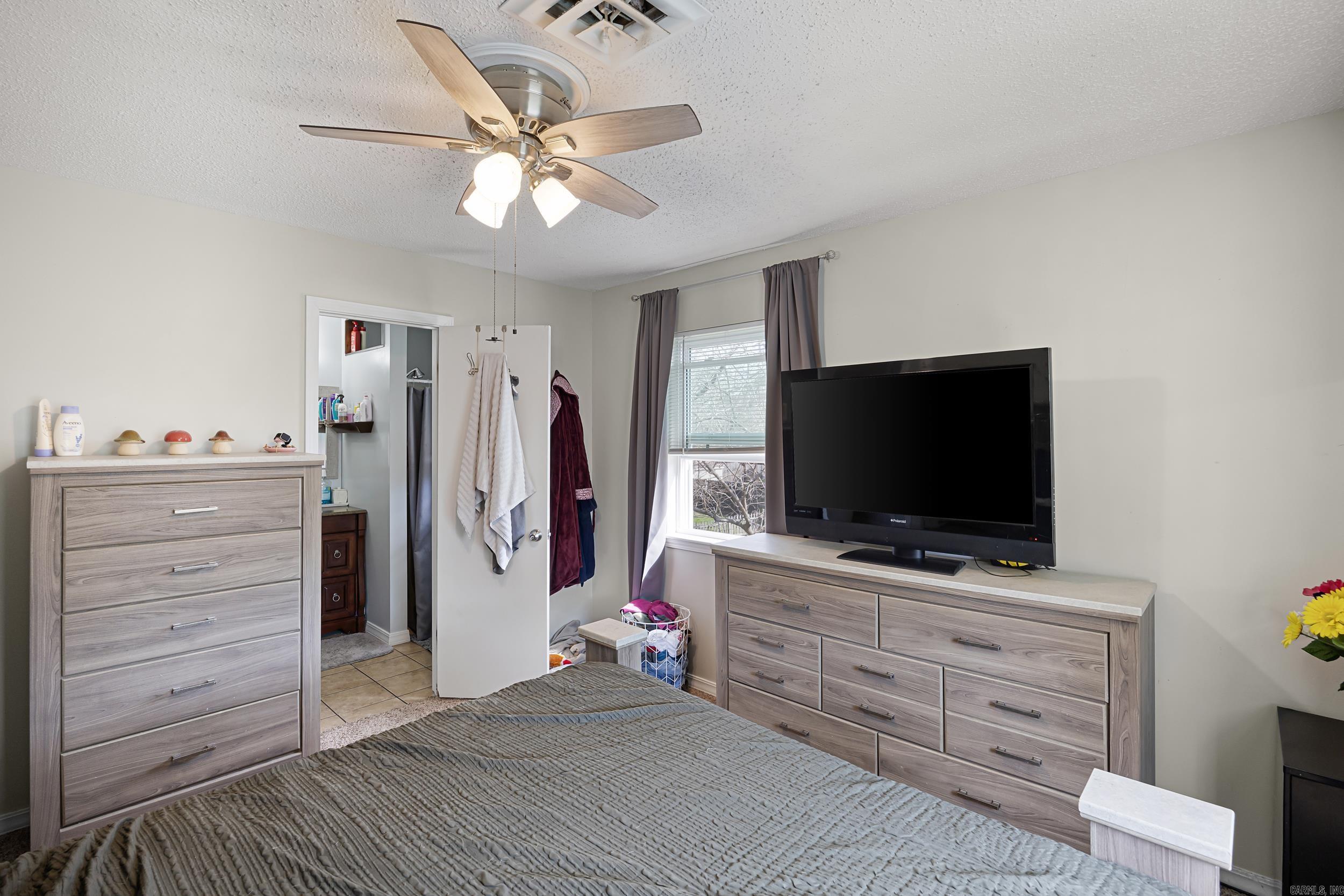 1512 N Jackson  Russellville, AR