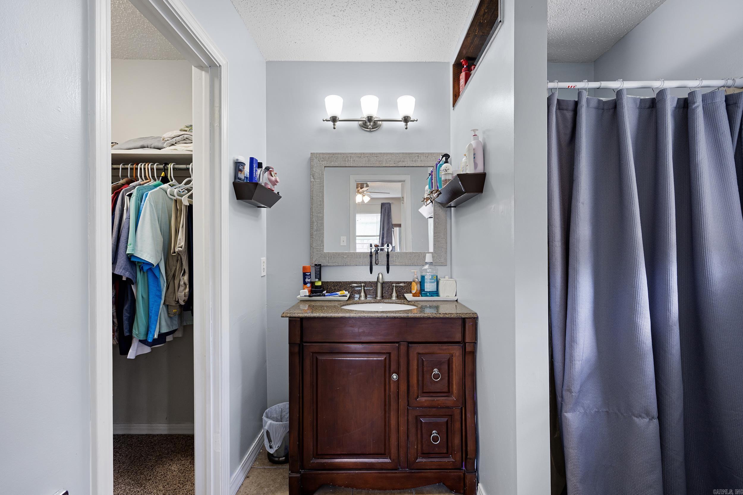 1512 N Jackson  Russellville, AR