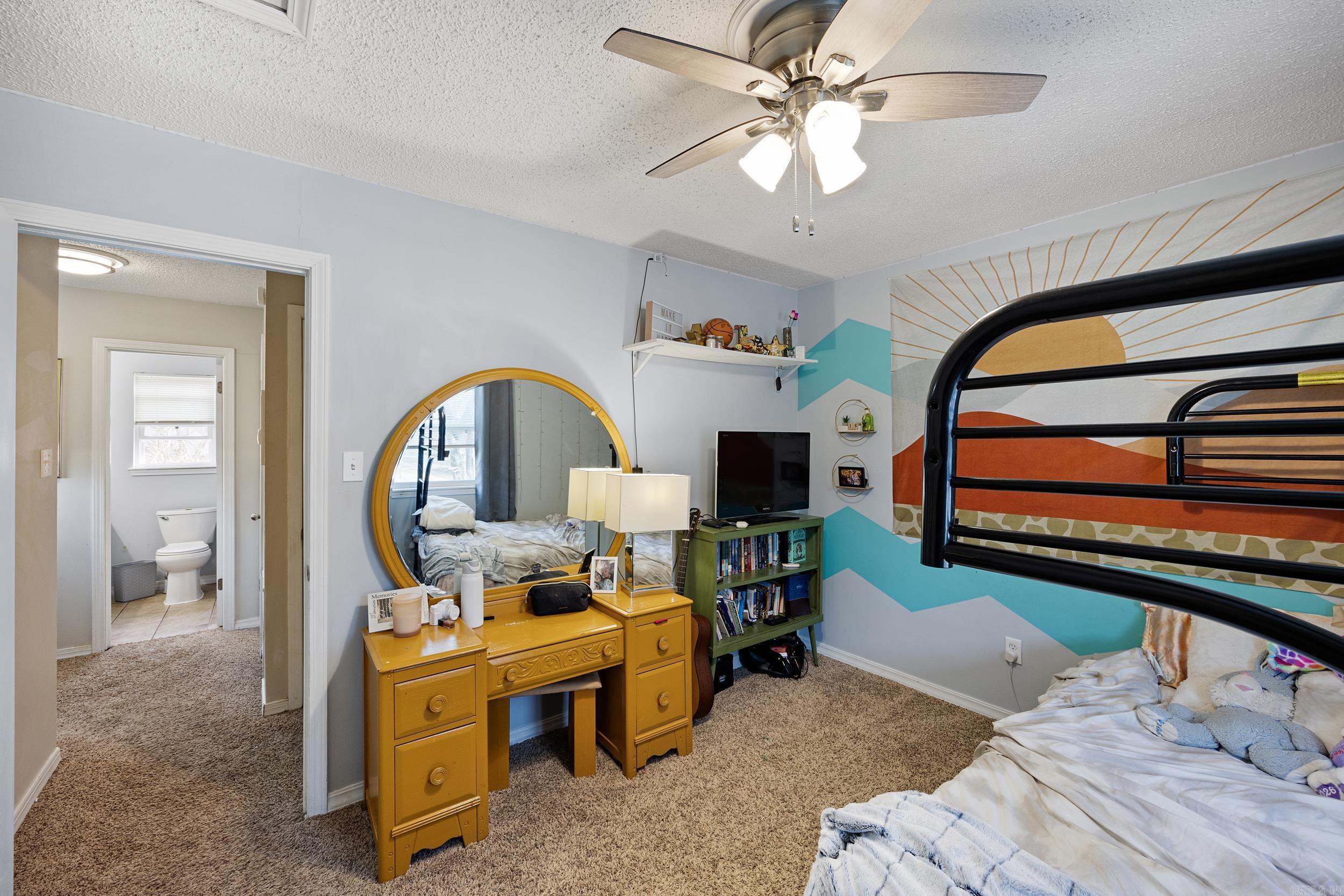 1512 N Jackson  Russellville, AR