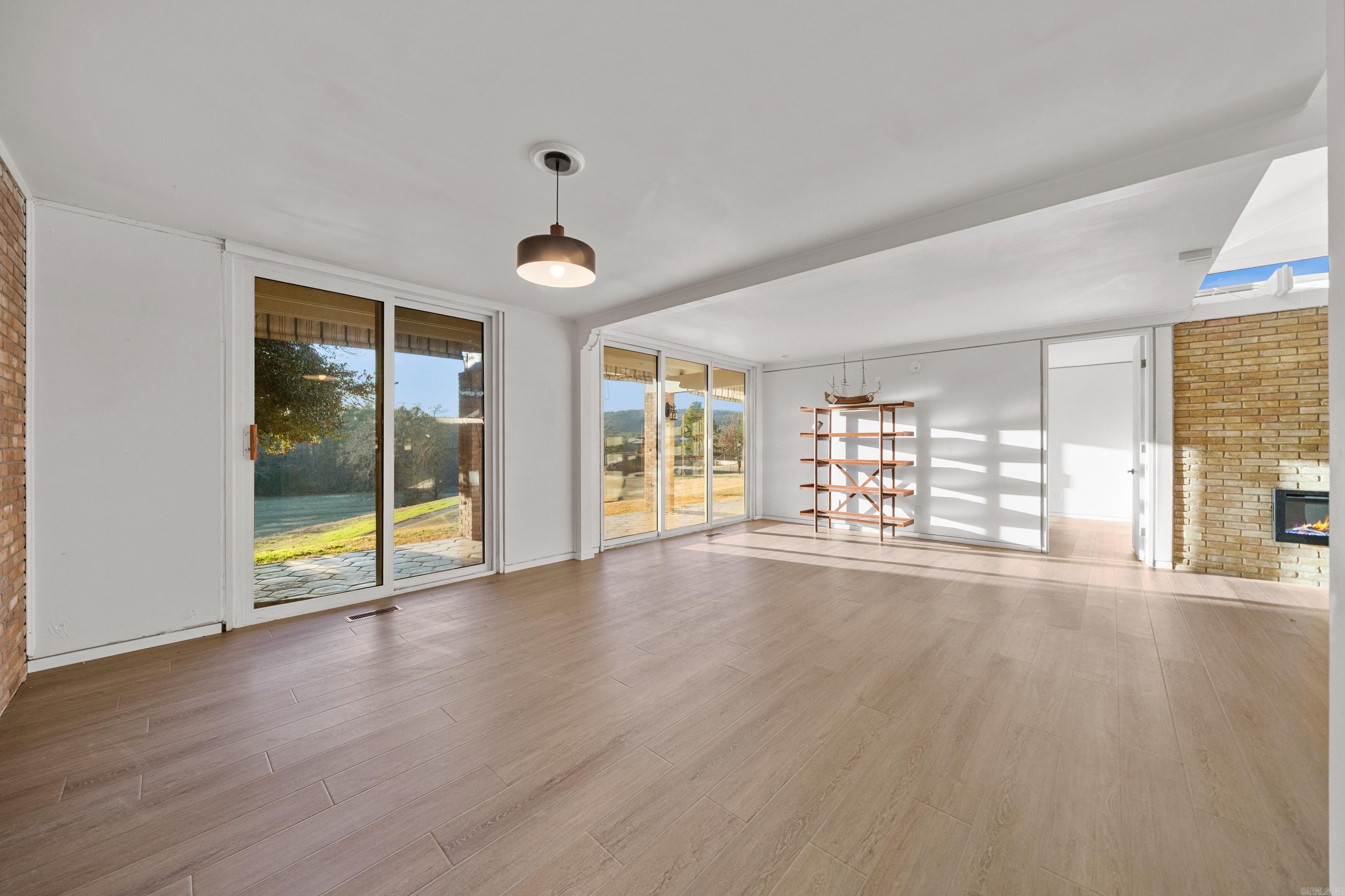 575 BELVEDERE  Hot Springs, AR