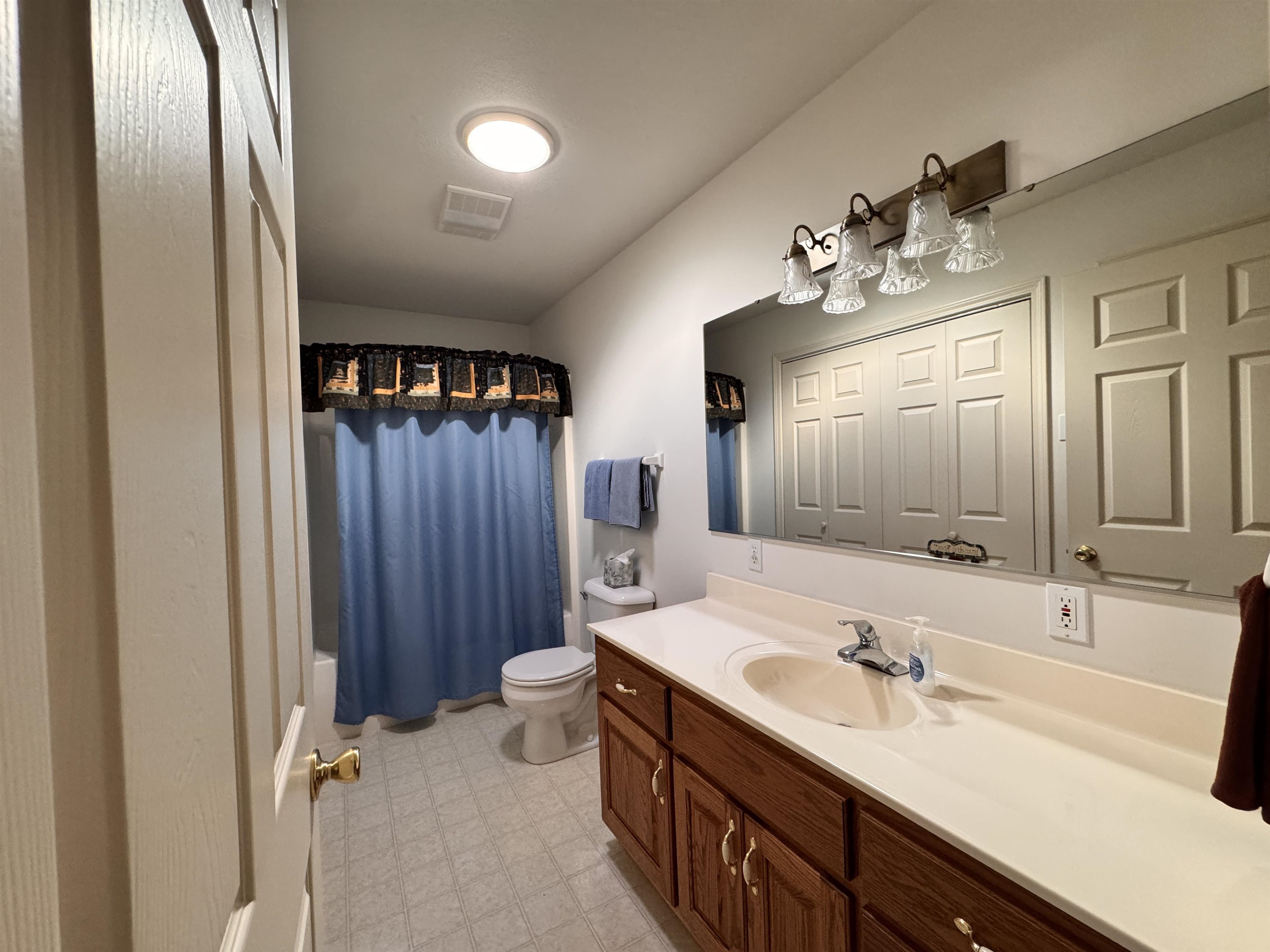 37 Los Indios  Cherokee Village, AR