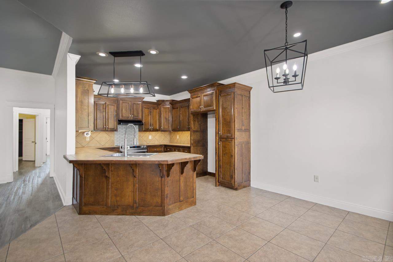 1250 Edge Valley  Conway, AR