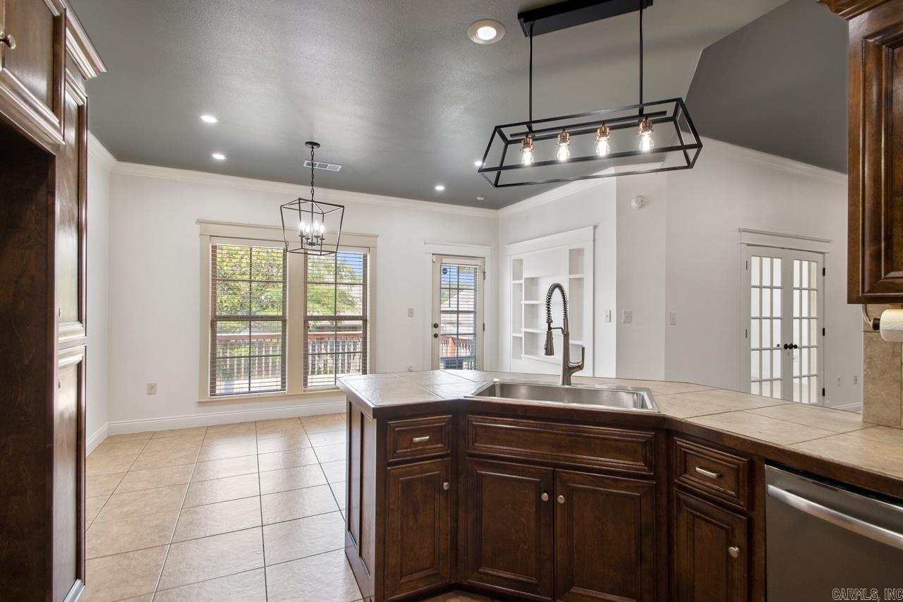 1250 Edge Valley  Conway, AR